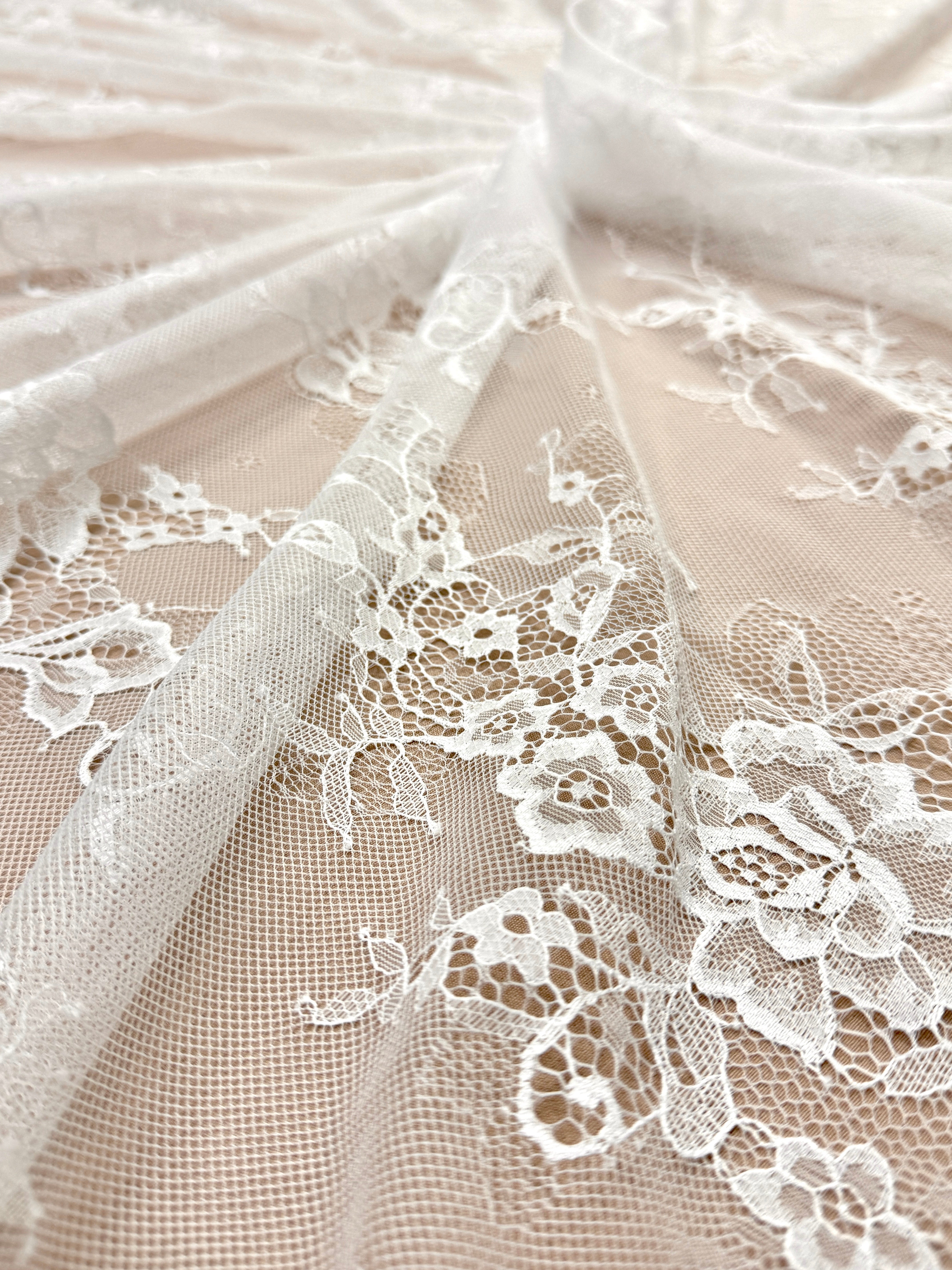 Dantela Chantilly Ivory - Cupon 3 m