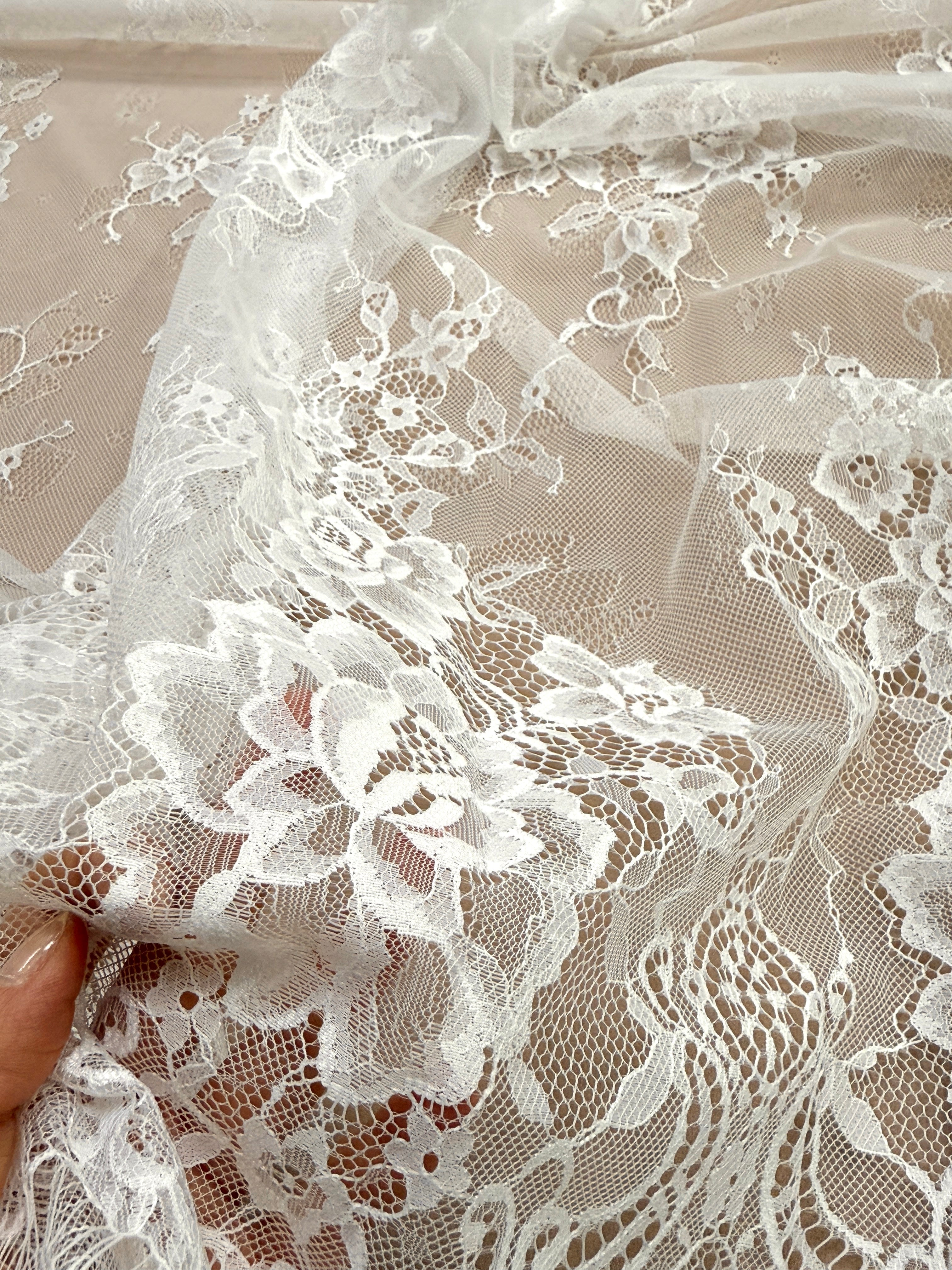 Dantela Chantilly Ivory - Cupon 3 m