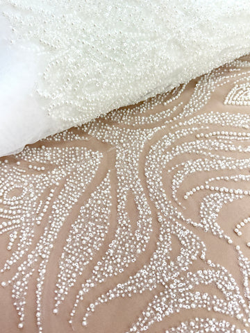 Dantela Ivory cu Model Geometric, cu Perle, Margele si Paiete