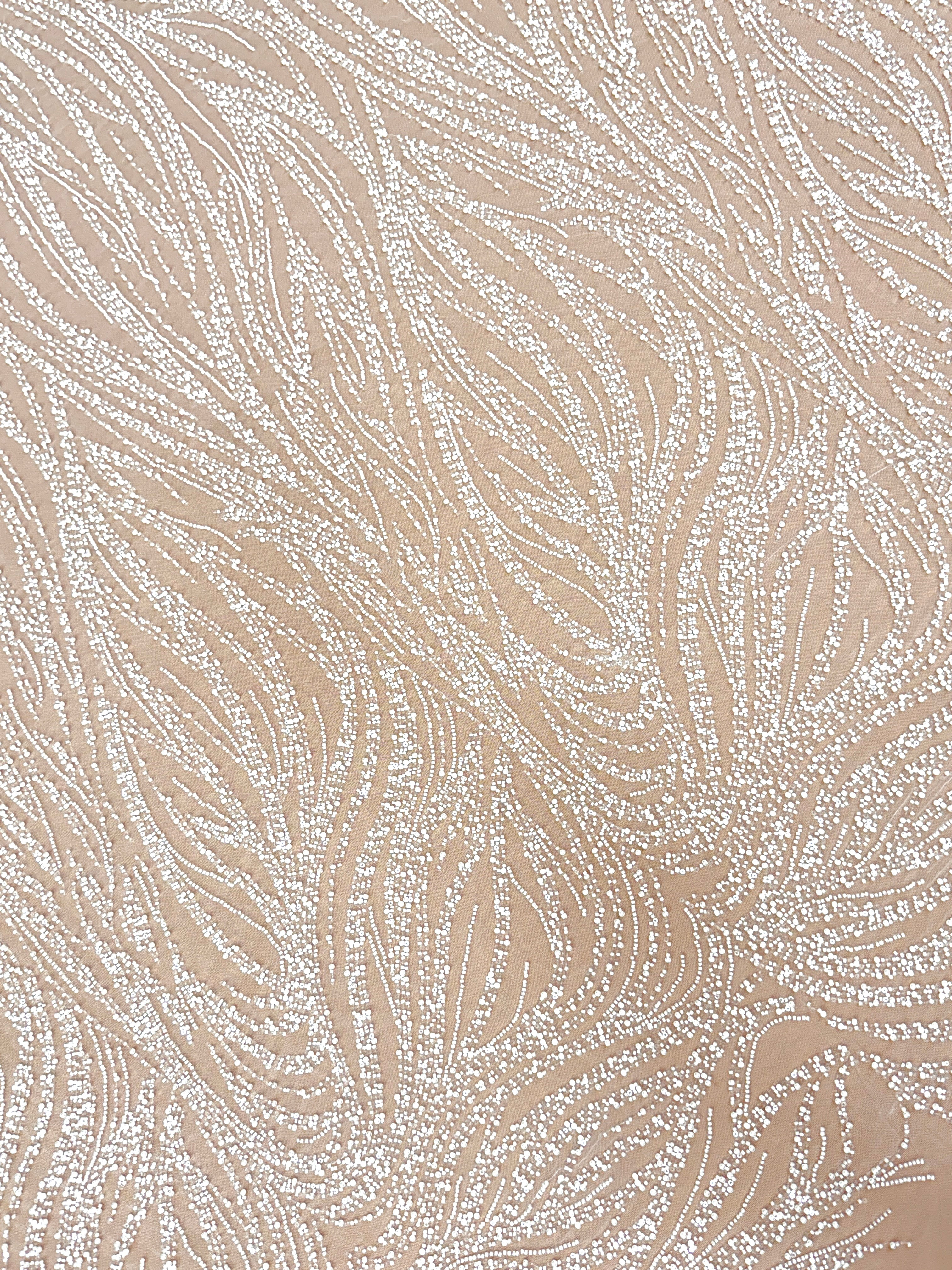 Dantela Ivory cu Model Geometric, cu Perle, Margele si Paiete