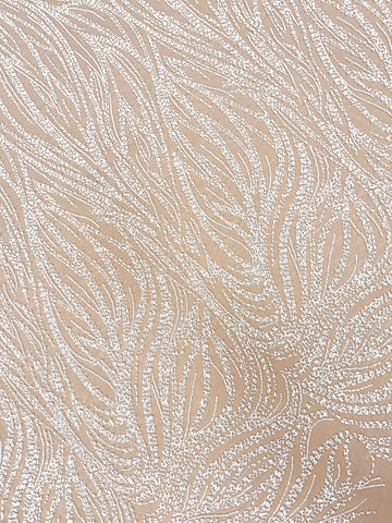 Dantela Ivory cu Model Geometric, cu Perle, Margele si Paiete