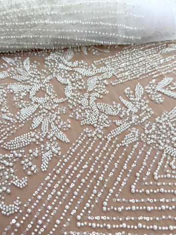 Dantela Ivory cu Model Geometric, cu Perle, Margele si Paiete