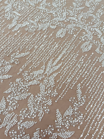 Dantela Ivory cu Model Geometric, cu Perle, Margele si Paiete