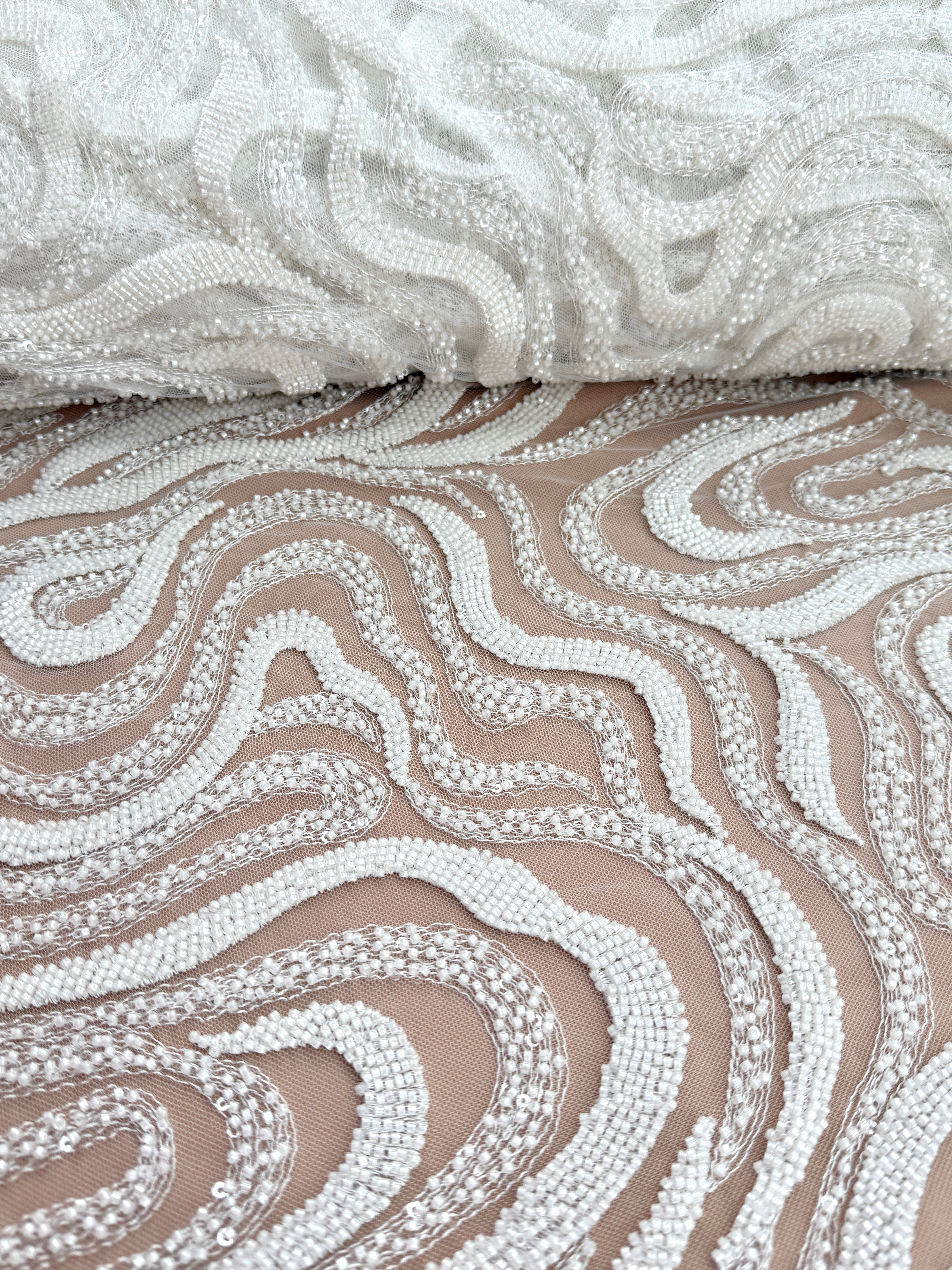 Dantela Ivory cu Model Geometric, cu Margele si Paiete