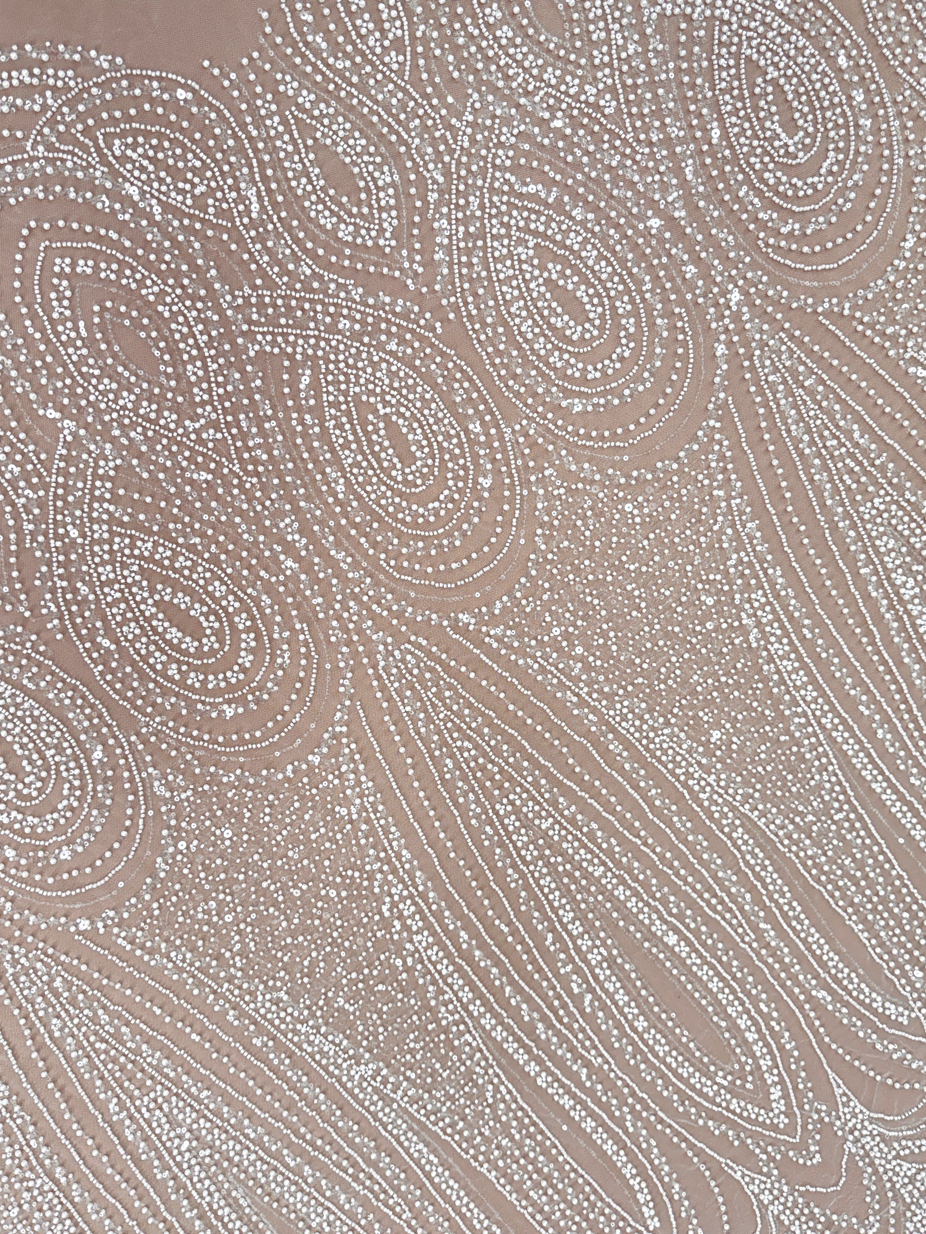 Dantela Ivory cu Model Geometric, cu Perle, Margele si Paiete