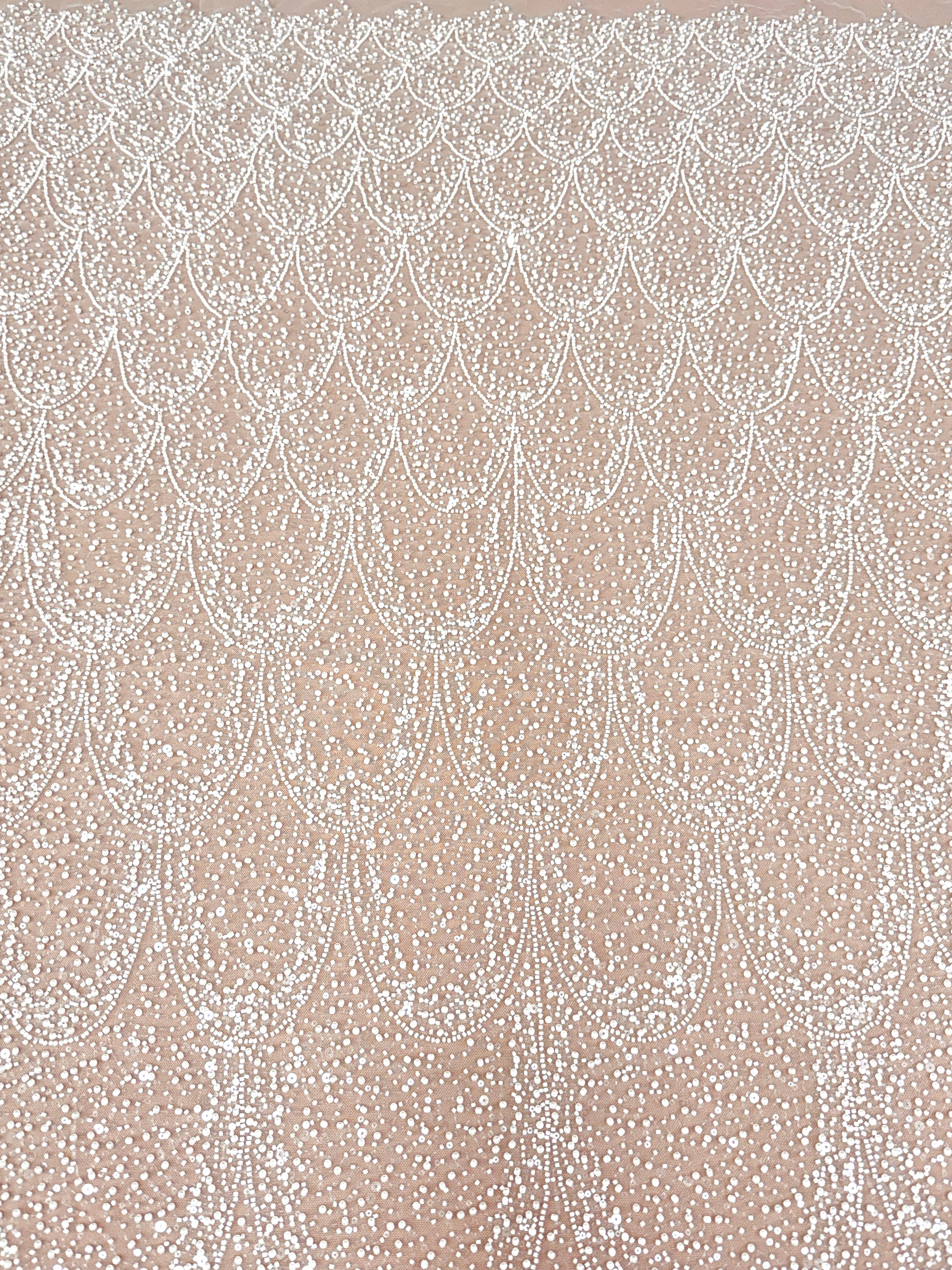 Dantela Ivory cu Model Geometric, cu Perle, Margele si Paiete