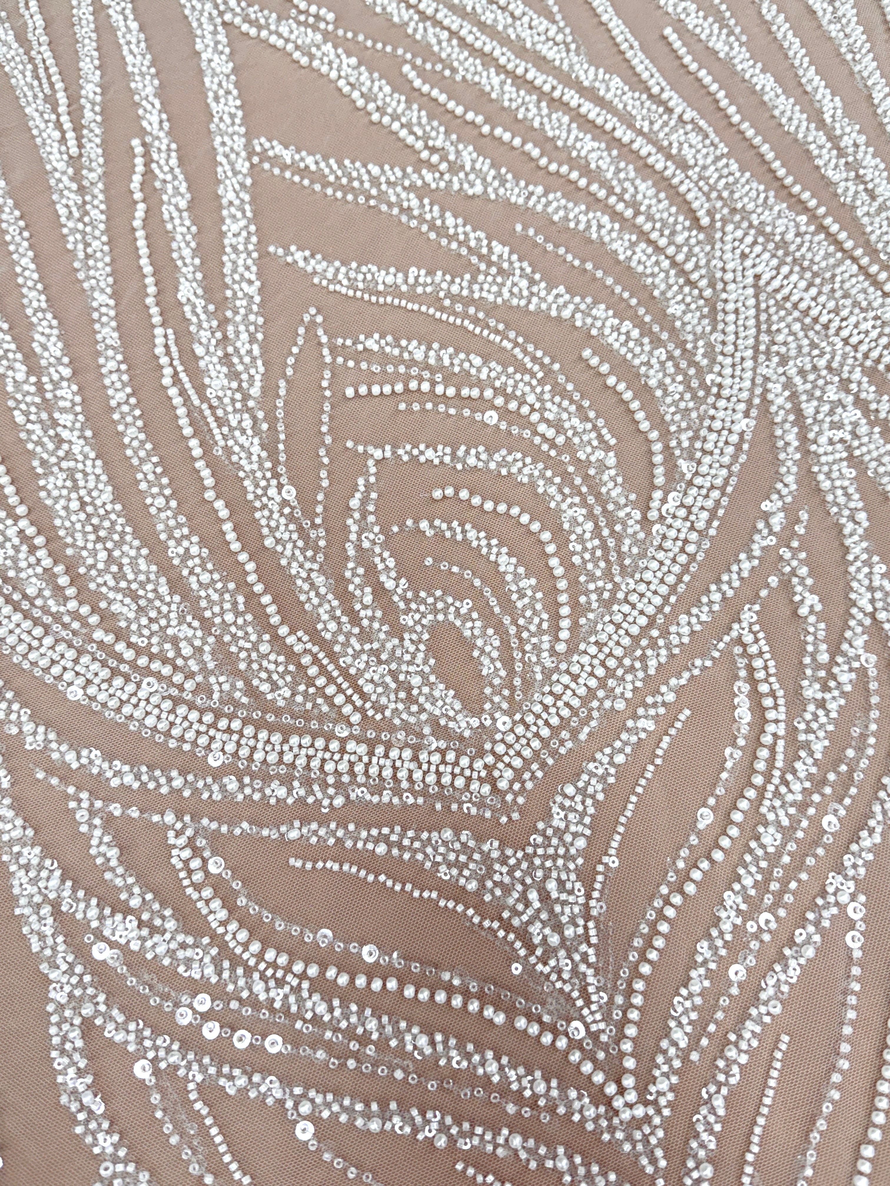 Dantela Ivory cu Model Geometric, cu Perle, Margele si Paiete