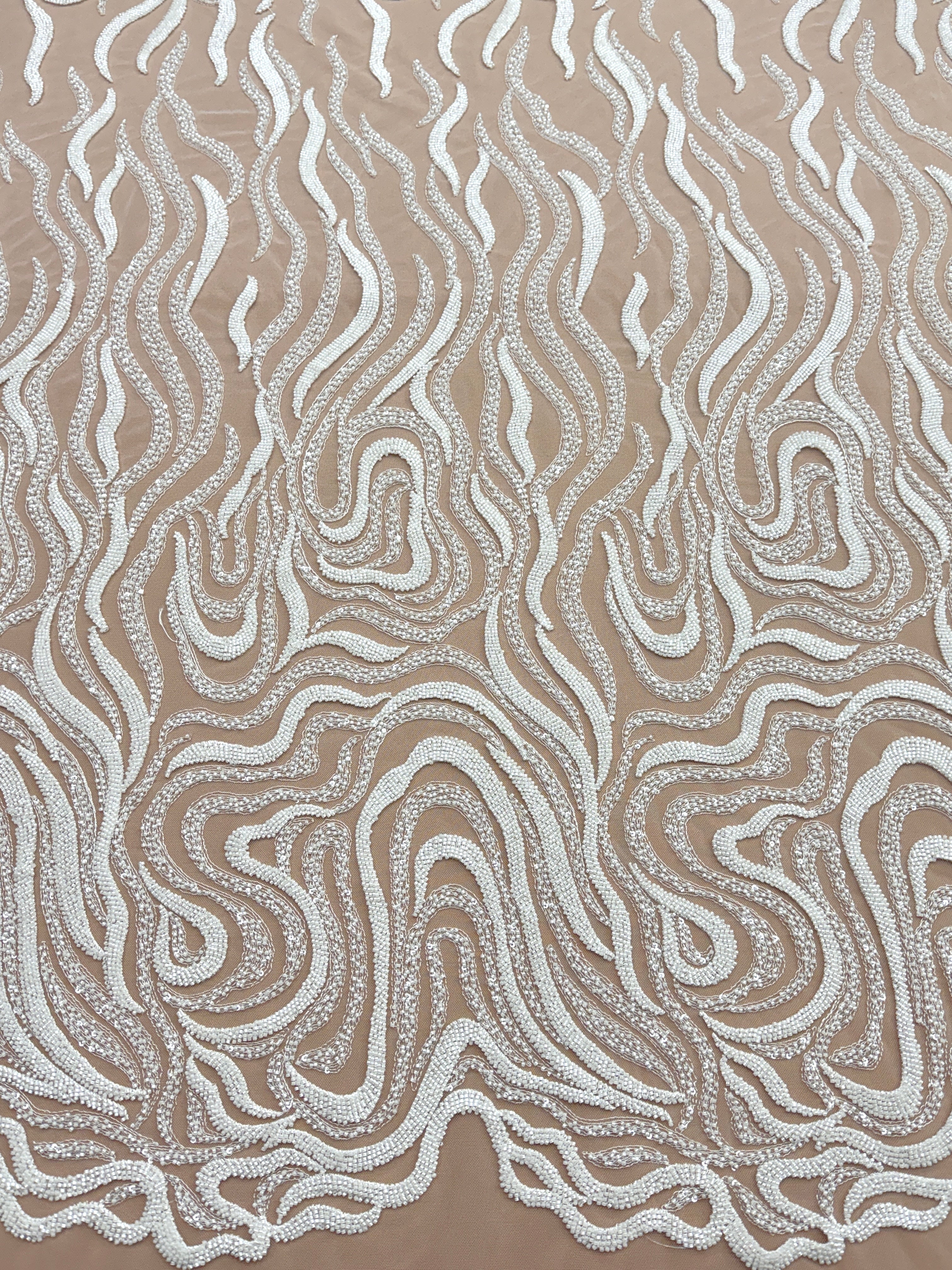 Dantela Ivory cu Model Geometric, cu Margele si Paiete