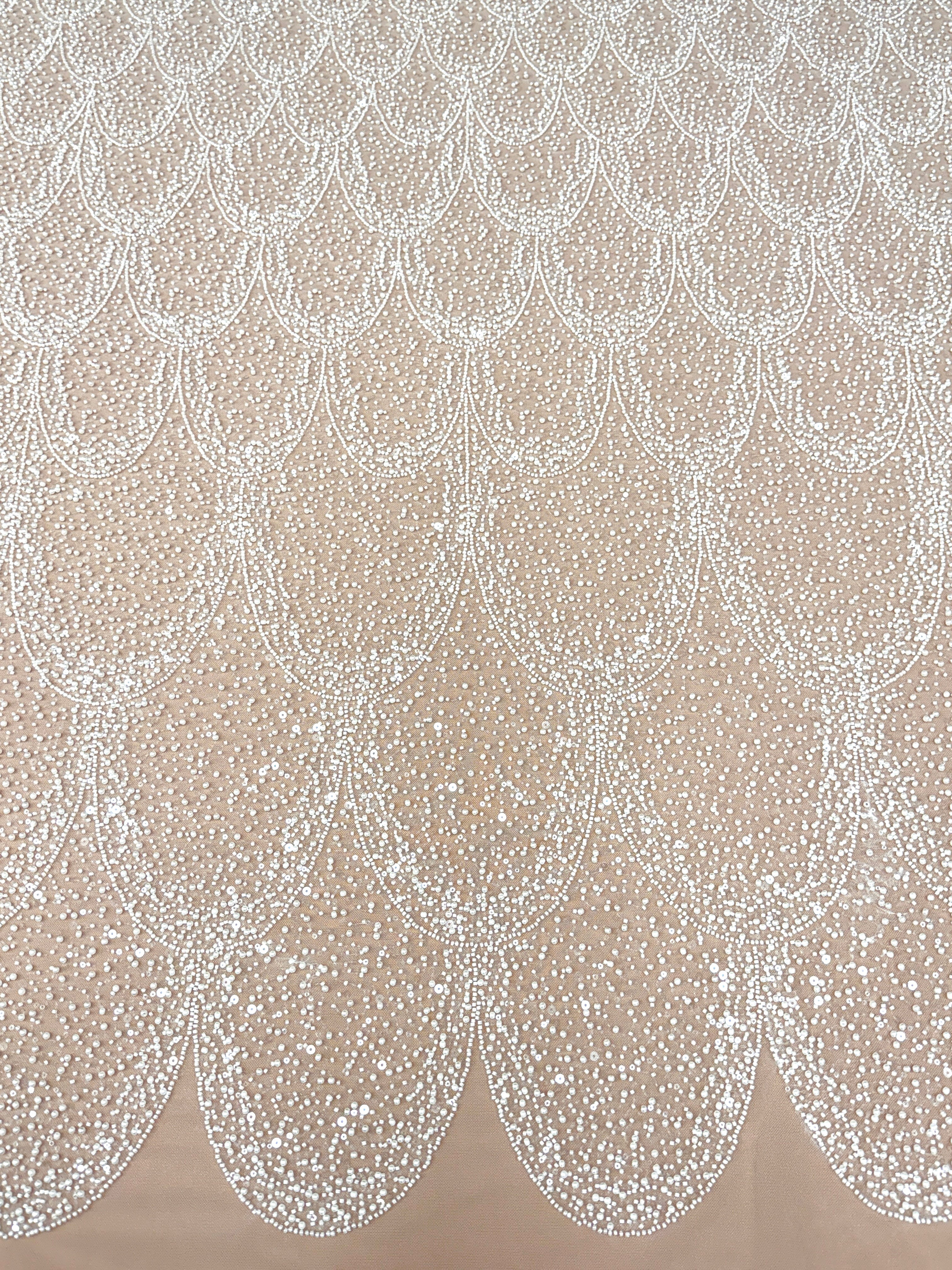 Dantela Ivory cu Model Geometric, cu Perle, Margele si Paiete