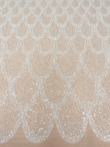 Dantela Ivory cu Model Geometric, cu Perle, Margele si Paiete