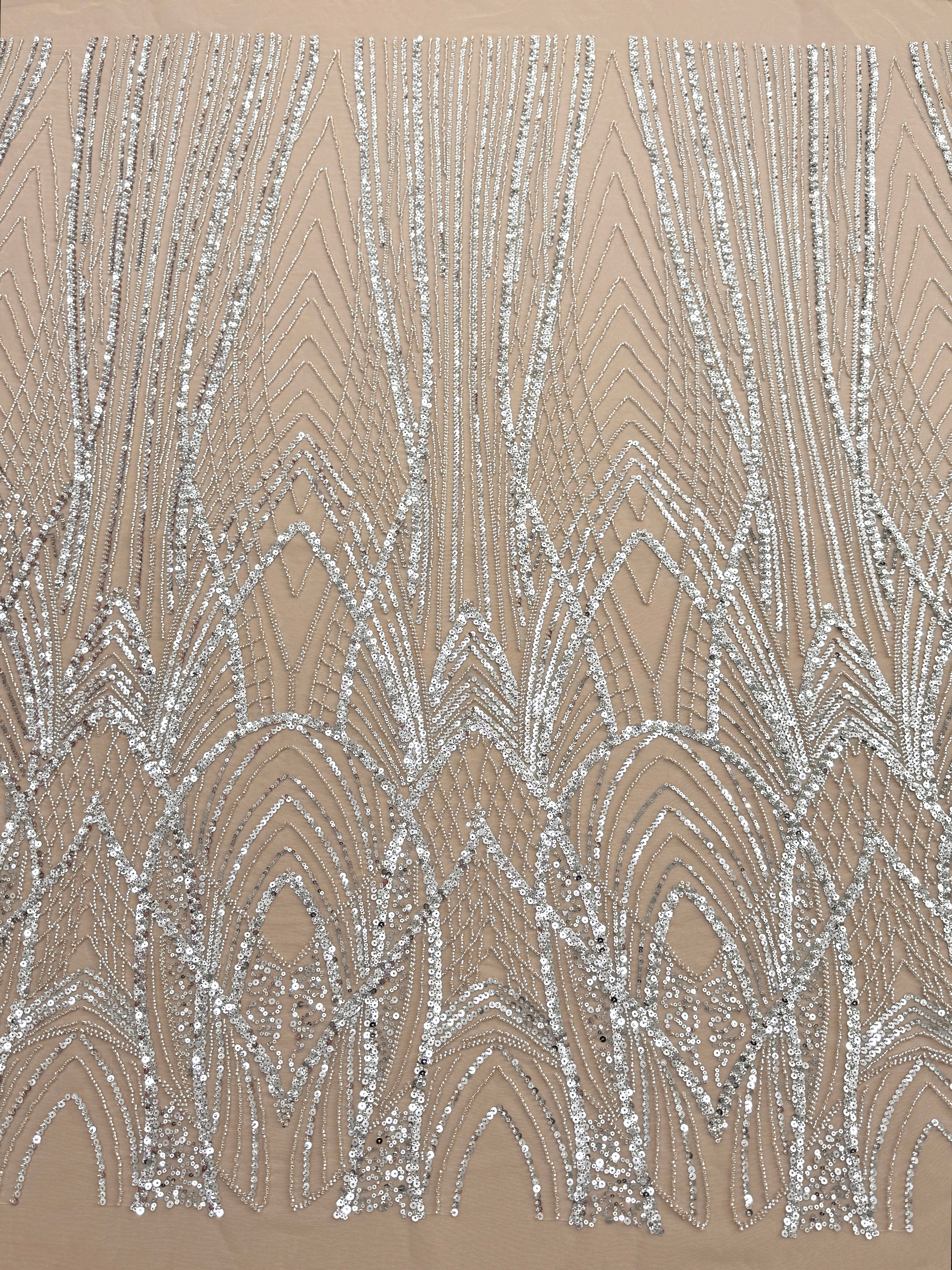 Dantela Couture Argintie pe Tulle Nude cu Panou, cu Margele si Paiete