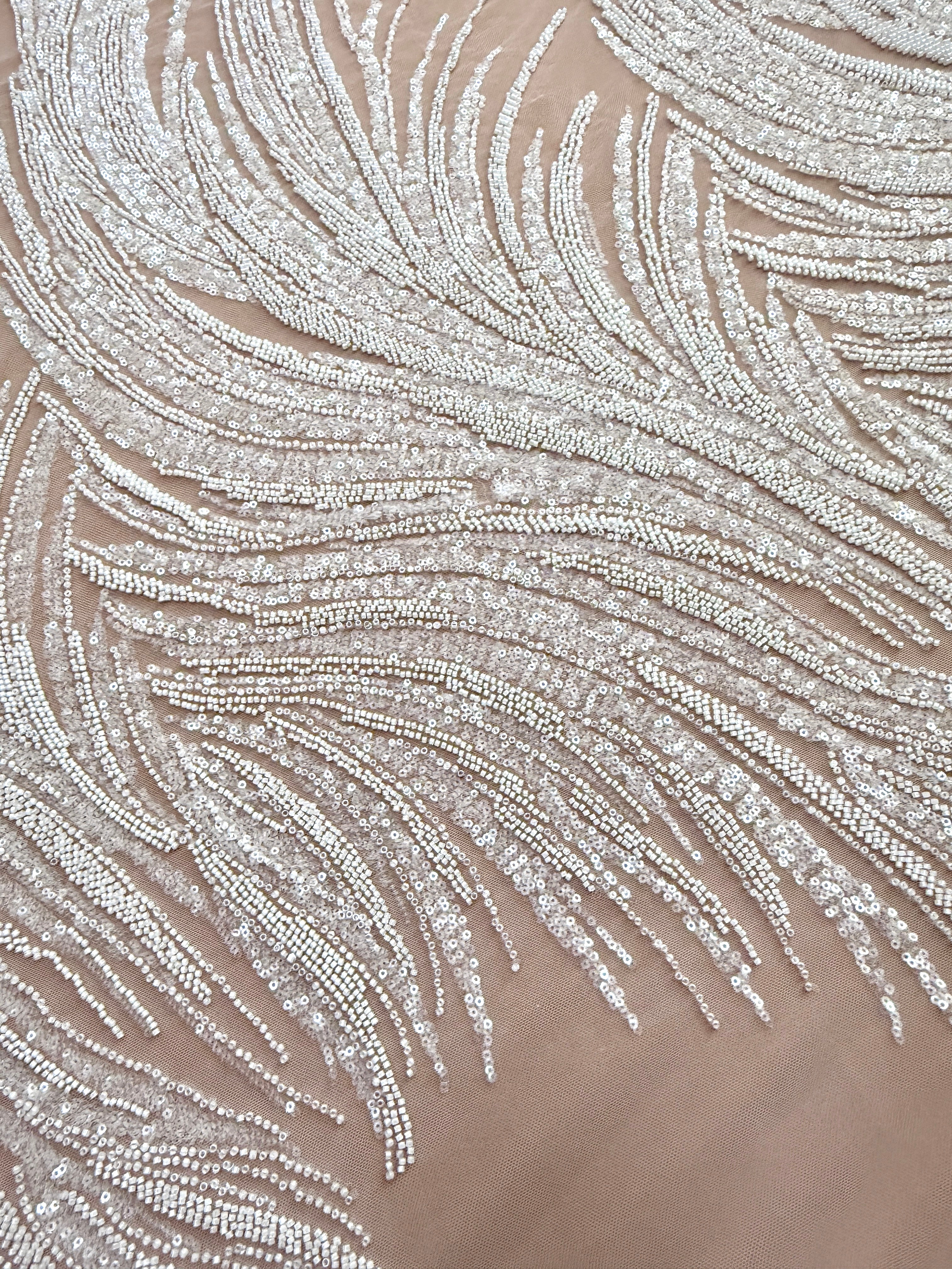 Dantela Couture Ivory cu Panou, cu Margele si Paiete