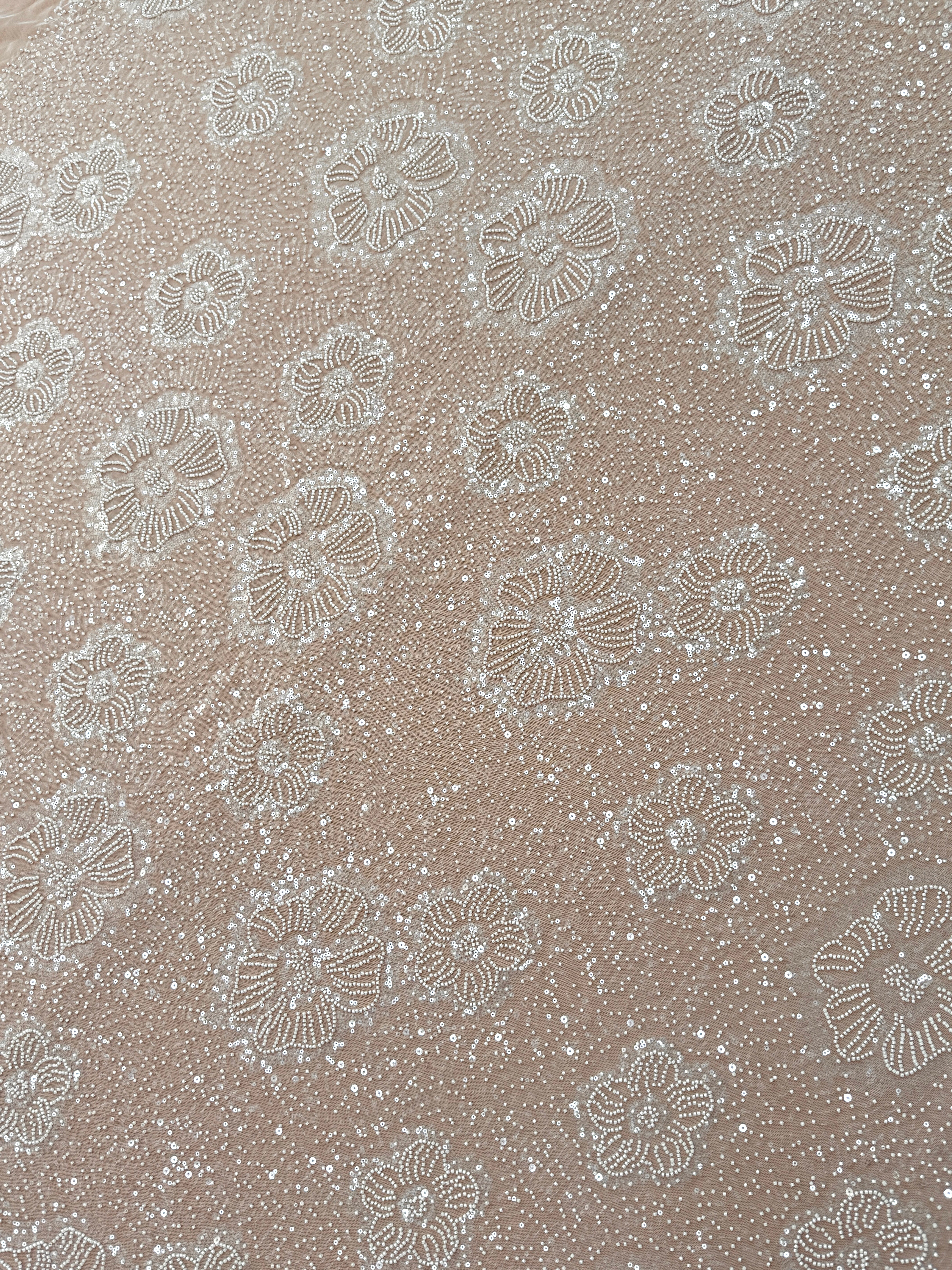Dantela Couture Ivory cu Model Floral, cu Margele si Paiete