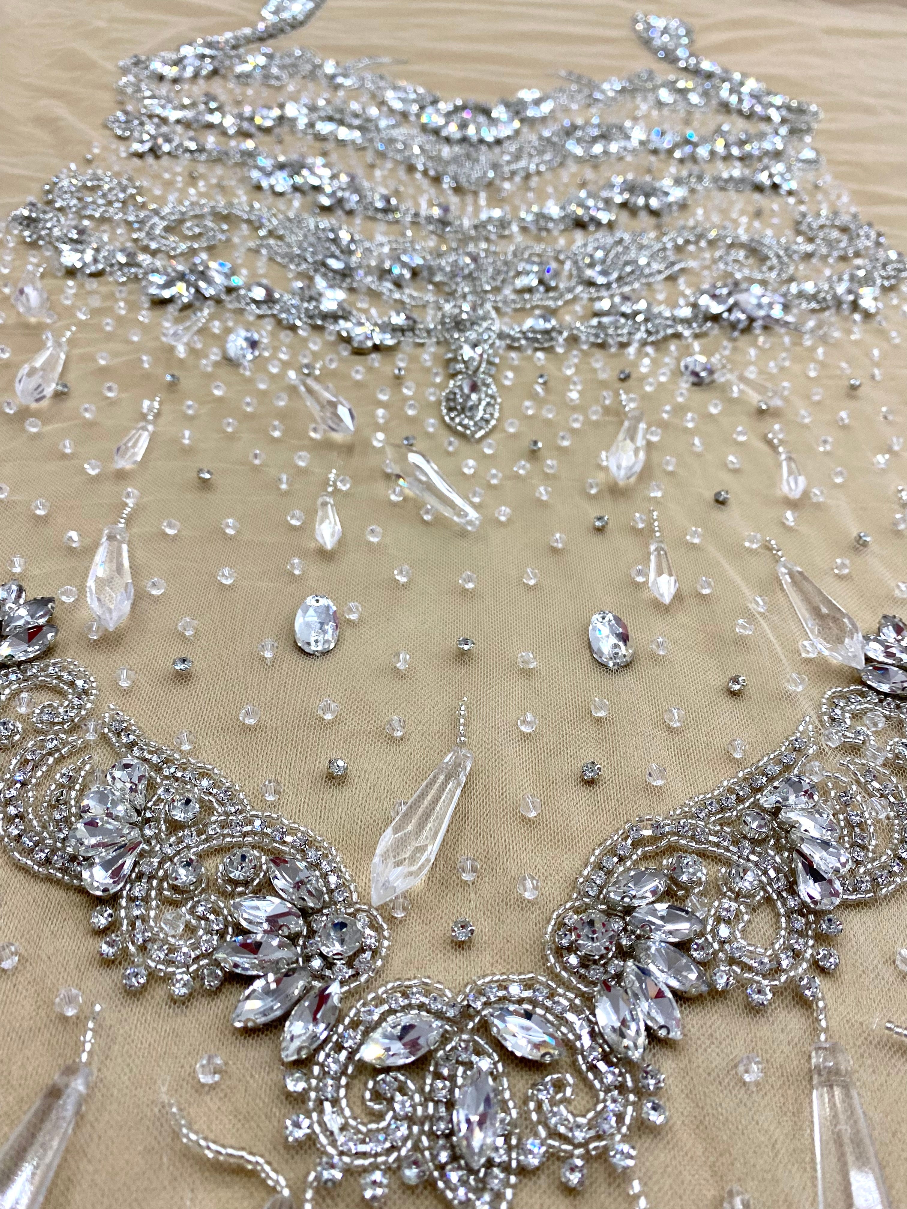 Set de Panouri (Fata si Spate) Haute Couture Argintii pe Tulle Nude, cu Franjuri, Cristale si Margele