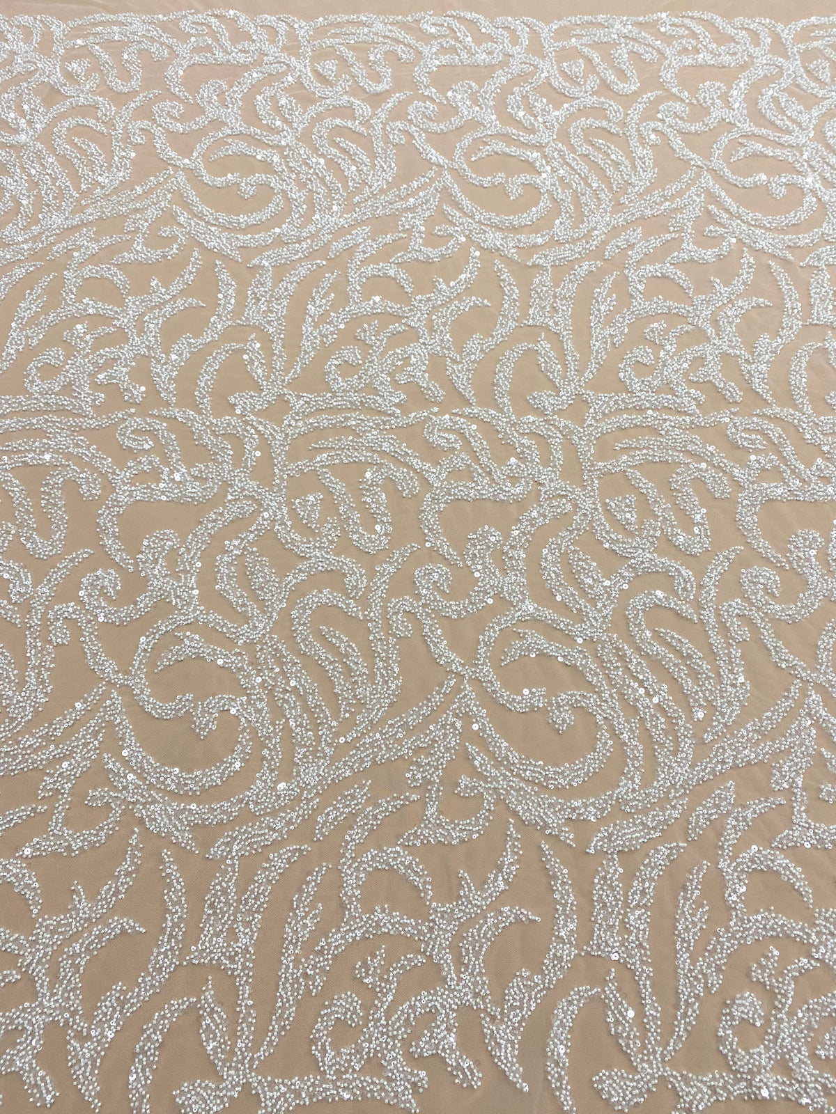 Dantela Couture Ivory geometriai mintával, gyöngyökkel és flitterekkel