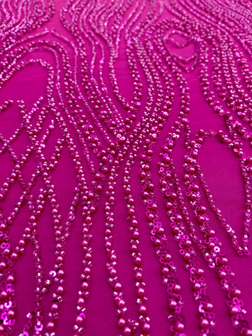 Dantela Couture Fucsia cu Perle, Margele si Paiete