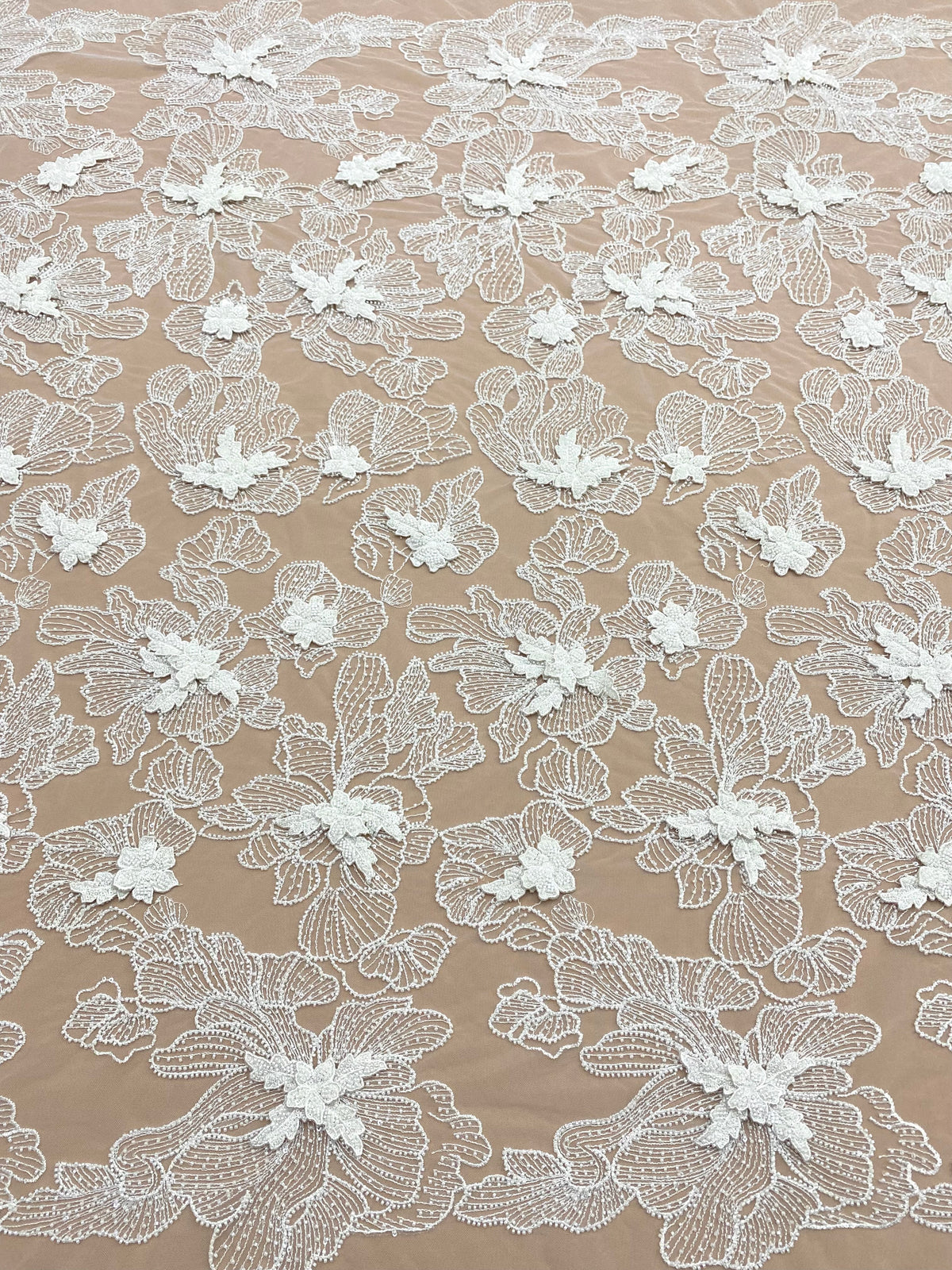 Dantela Couture 3D cu Flori Ivory, cu Margele si Paiete