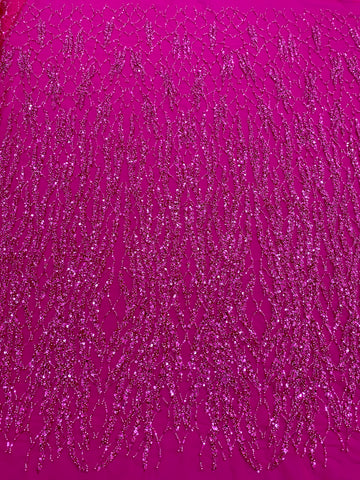 Dantela Couture Fucsia cu Siraguri cu Perle, Margele si Paiete