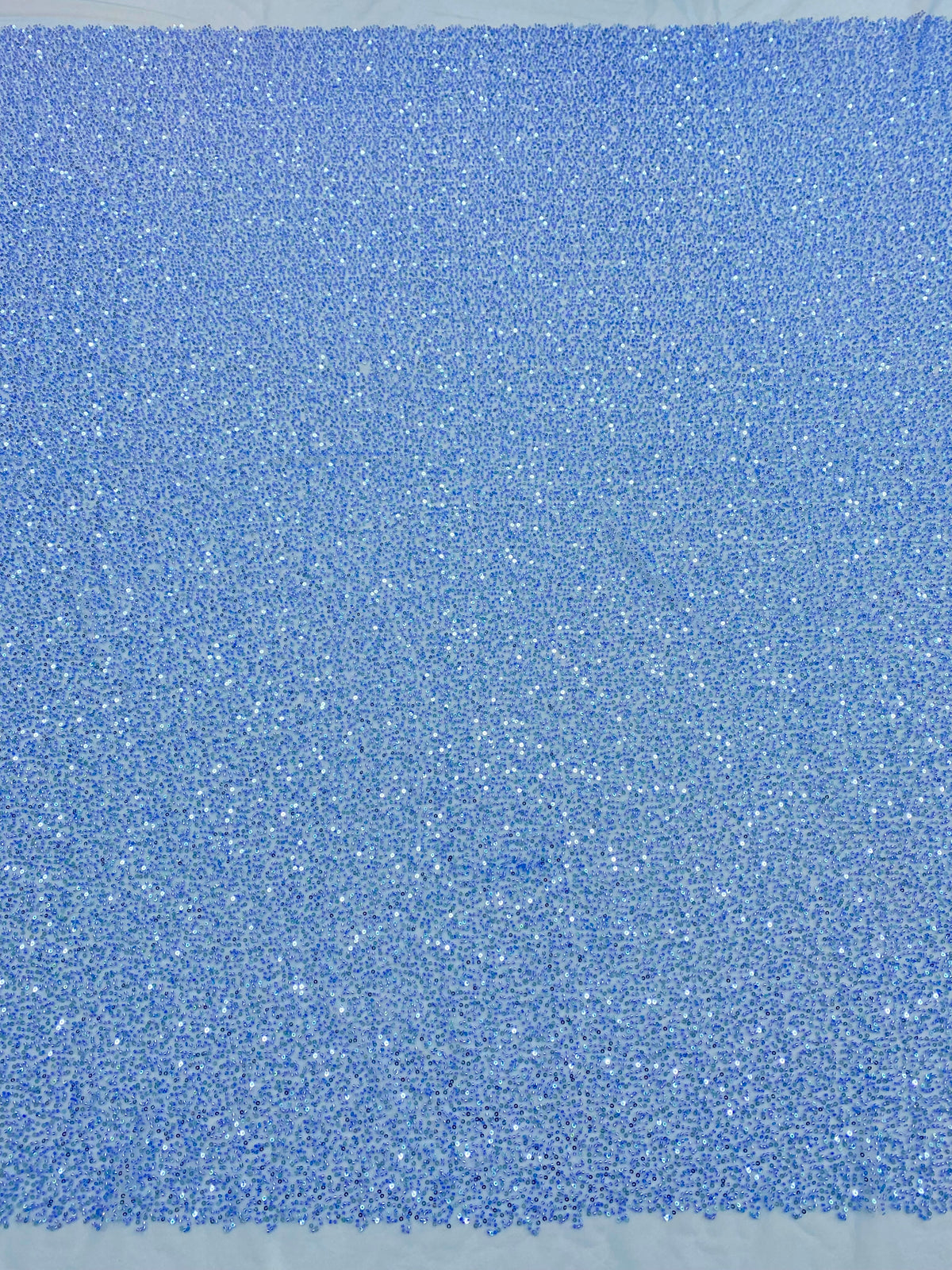 Dantela Couture Sky Blue cu Model General, cu Margele si Paiete