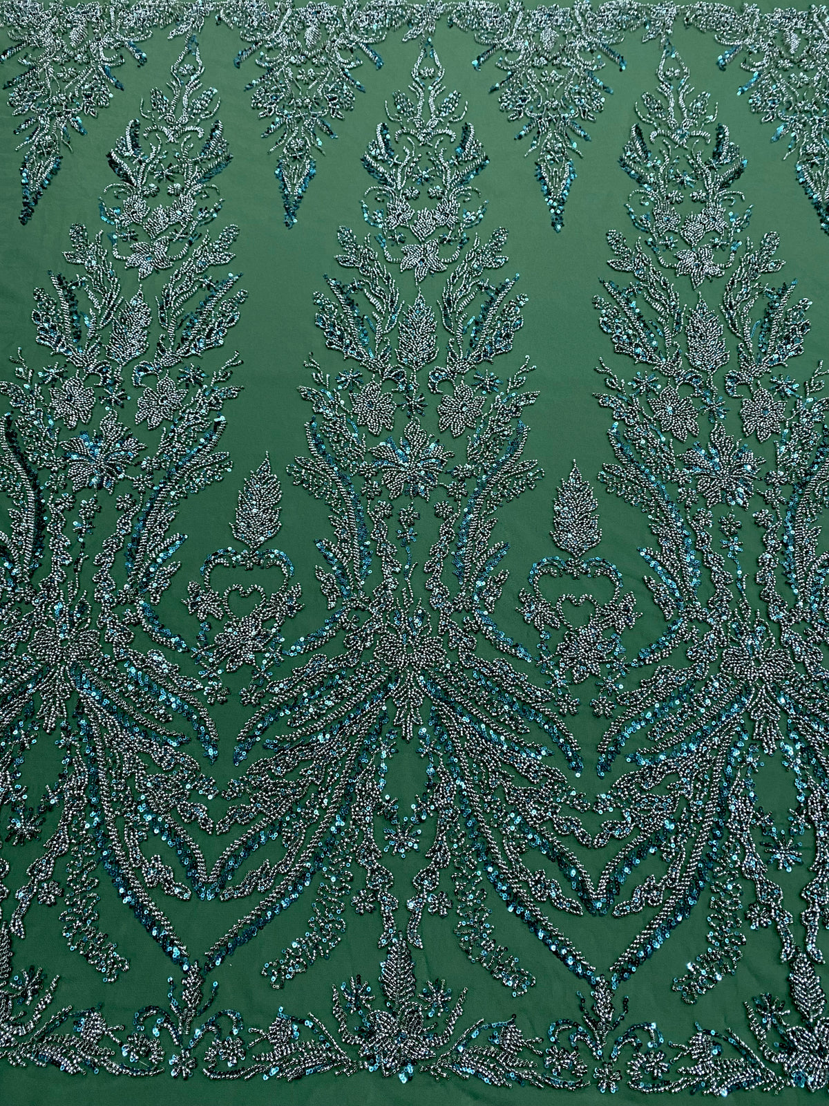Dantela Couture Verde Smarald cu Model Floral, cu Margele si Paiete