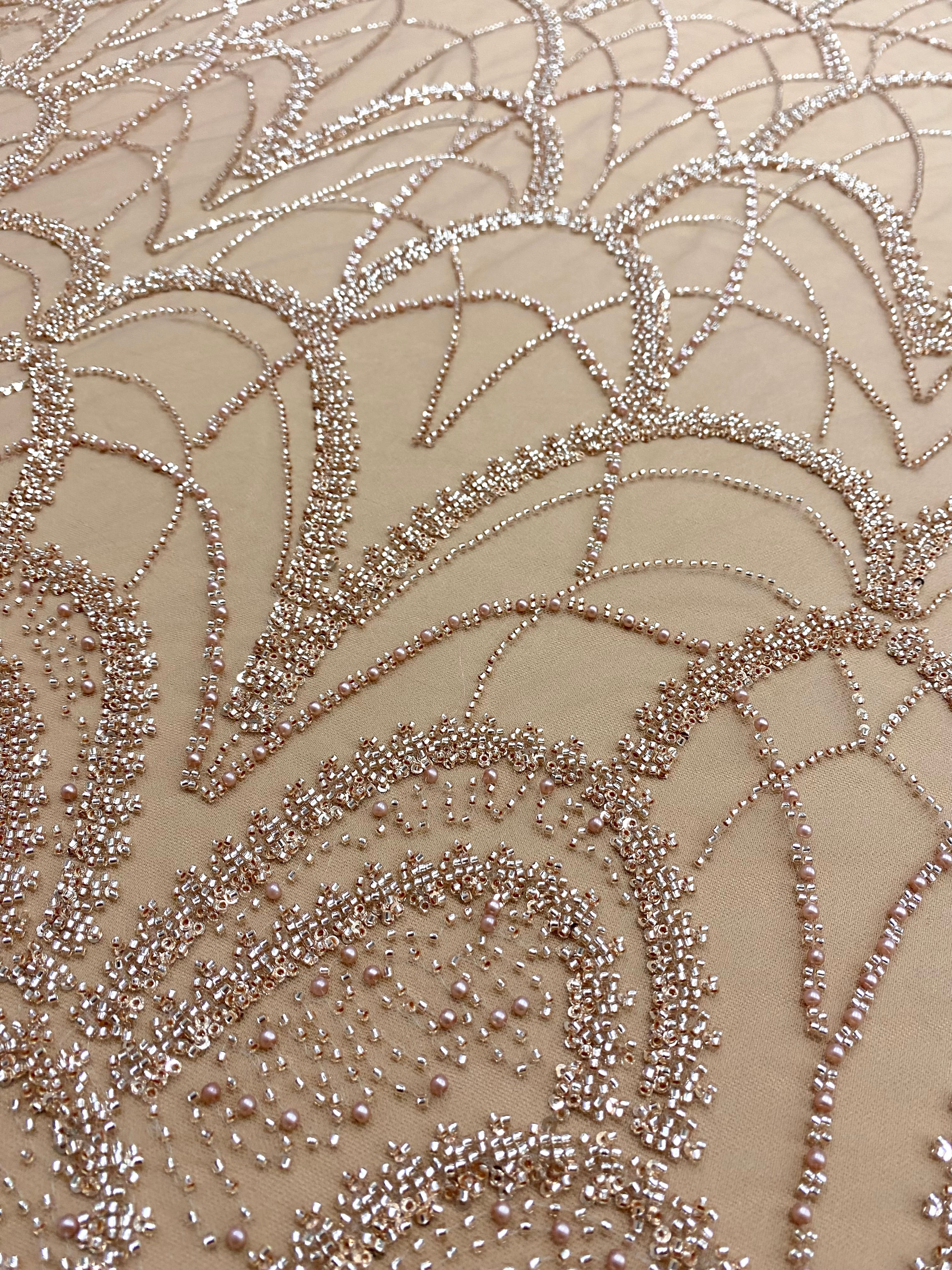 Dantela Couture Auriu Rose cu Model Geometric, cu Perle, Margele si Paiete
