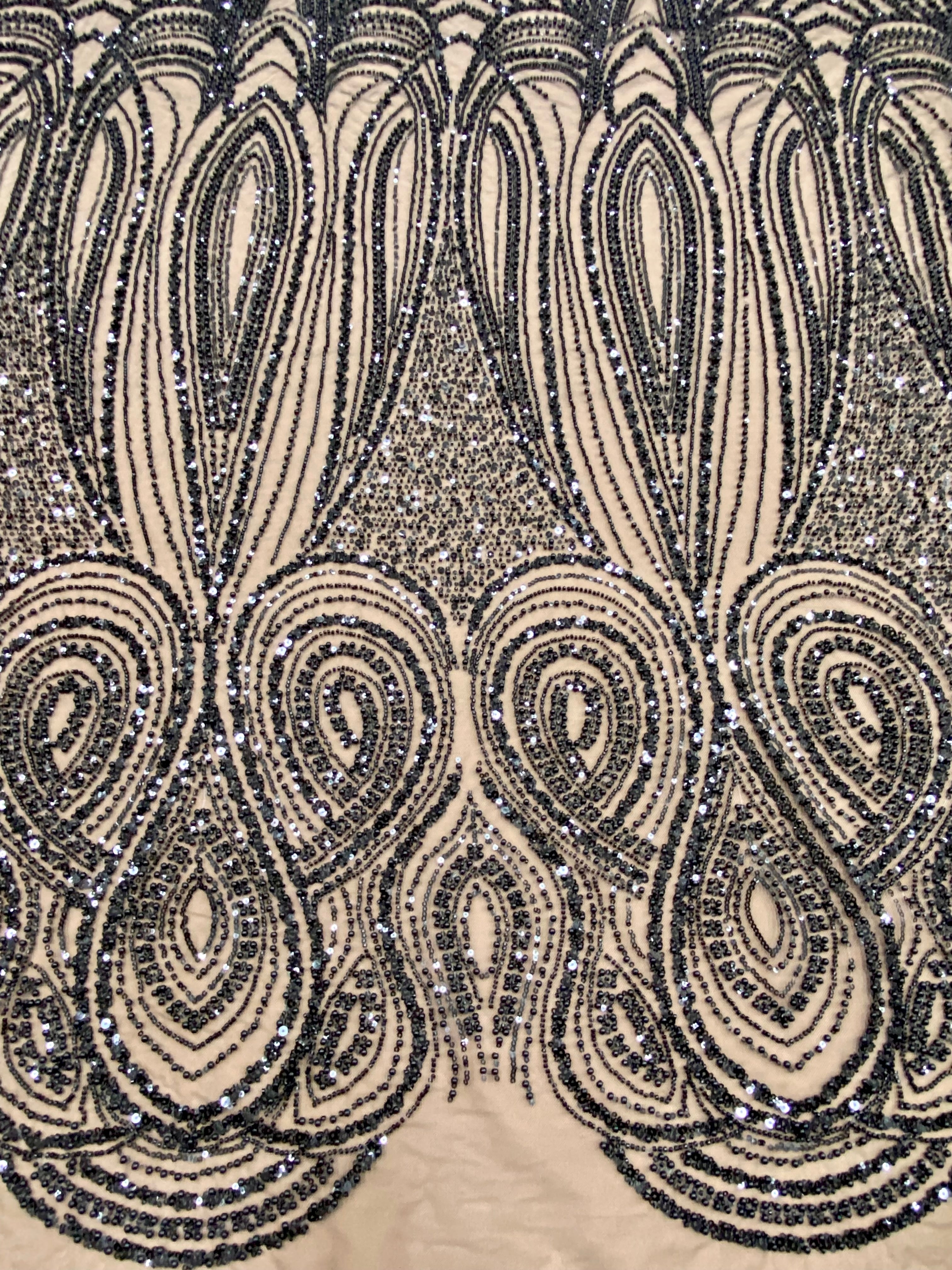 Dantela Couture Neagra cu Model Geometric, cu Perle, Margele si Paiete