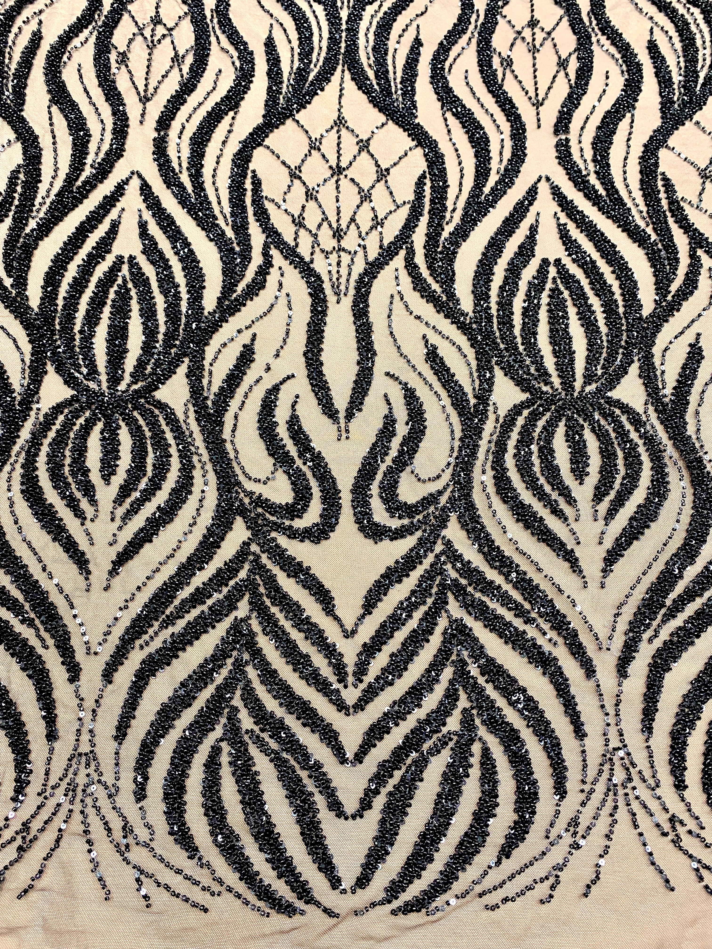 Dantela Couture Neagra cu Model Geometric, cu Margele si Paiete