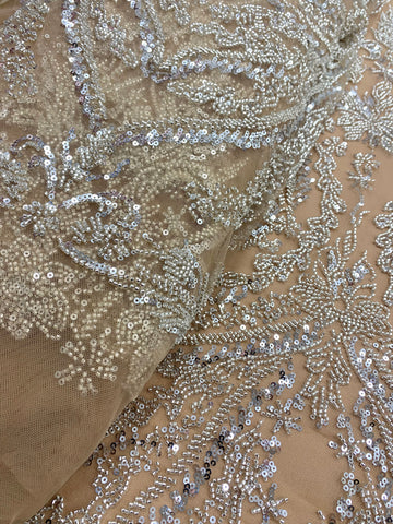 Dantela Couture Argintie pe Tulle Nude, cu Model Floral, cu Margele si Paiete