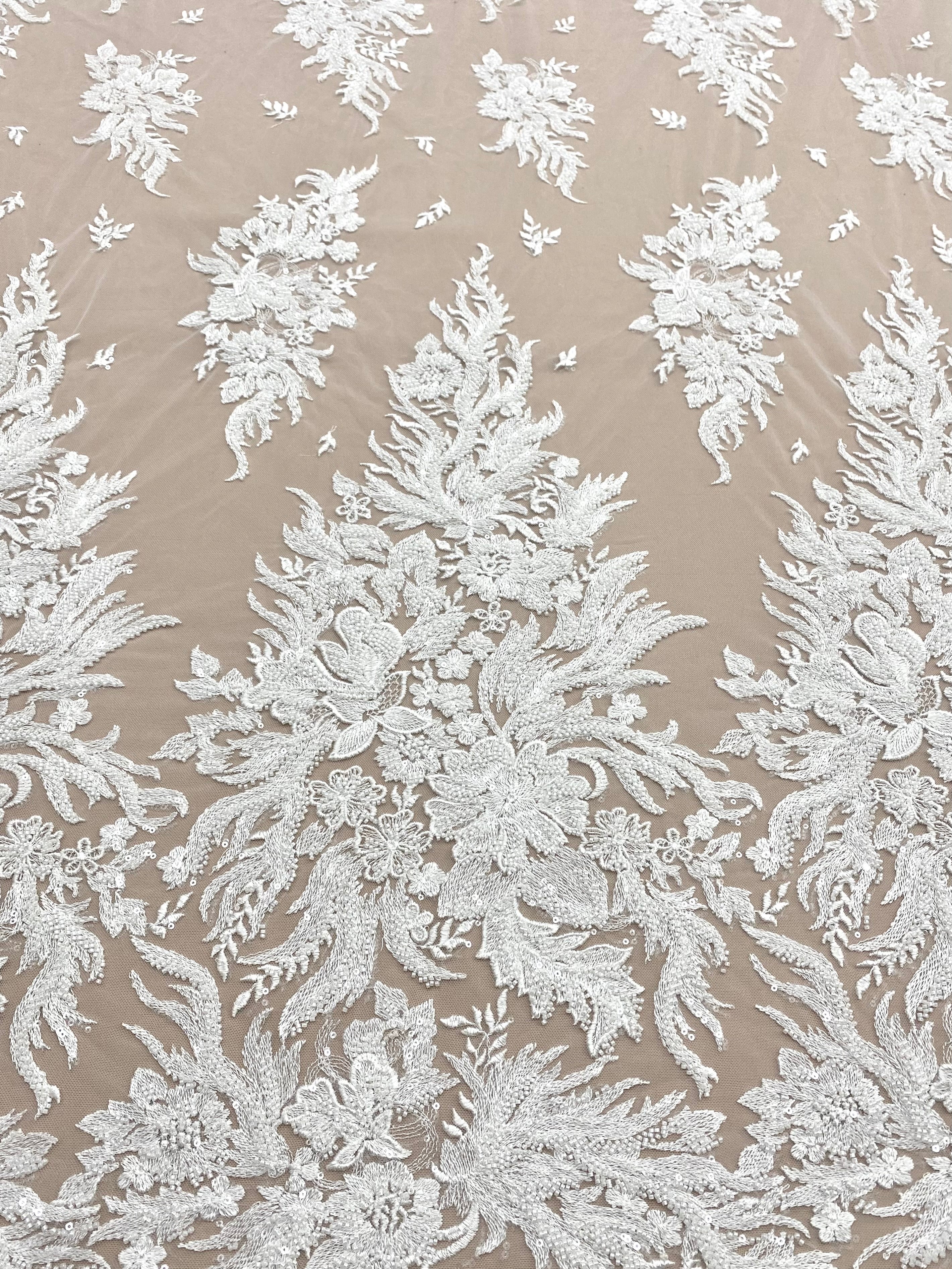 Dantela Couture Ivory cu Model Floral, cu Perle si Paiete