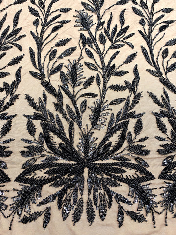 Dantela Couture Neagra cu Model Floral, cu Perle, Margele si Paiete