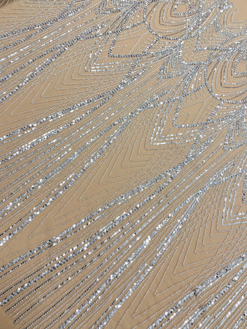 Dantela Couture Argintie pe Tulle Nude cu Panou, cu Margele si Paiete