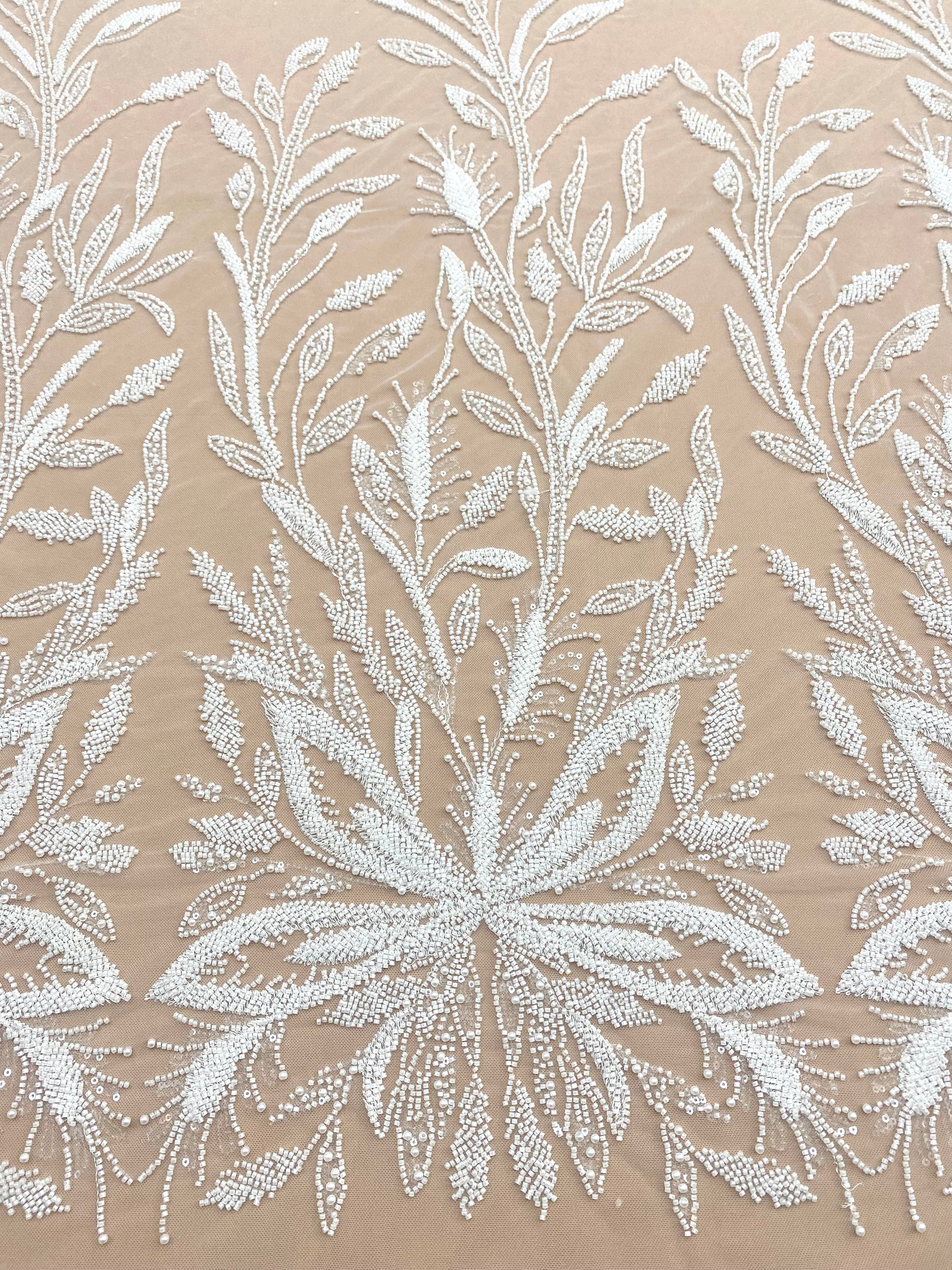 Dantela Couture Ivory cu Model Floral, cu Perle, Margele si Paiete