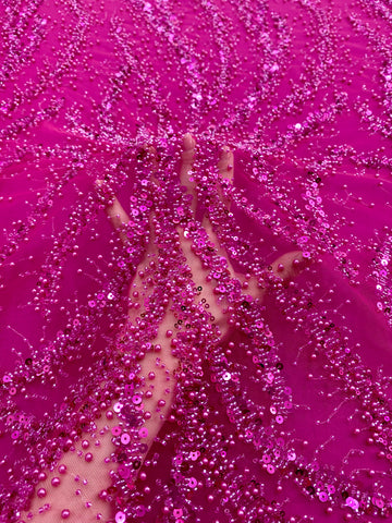 Dantela Couture Fucsia cu Perle, Margele si Paiete
