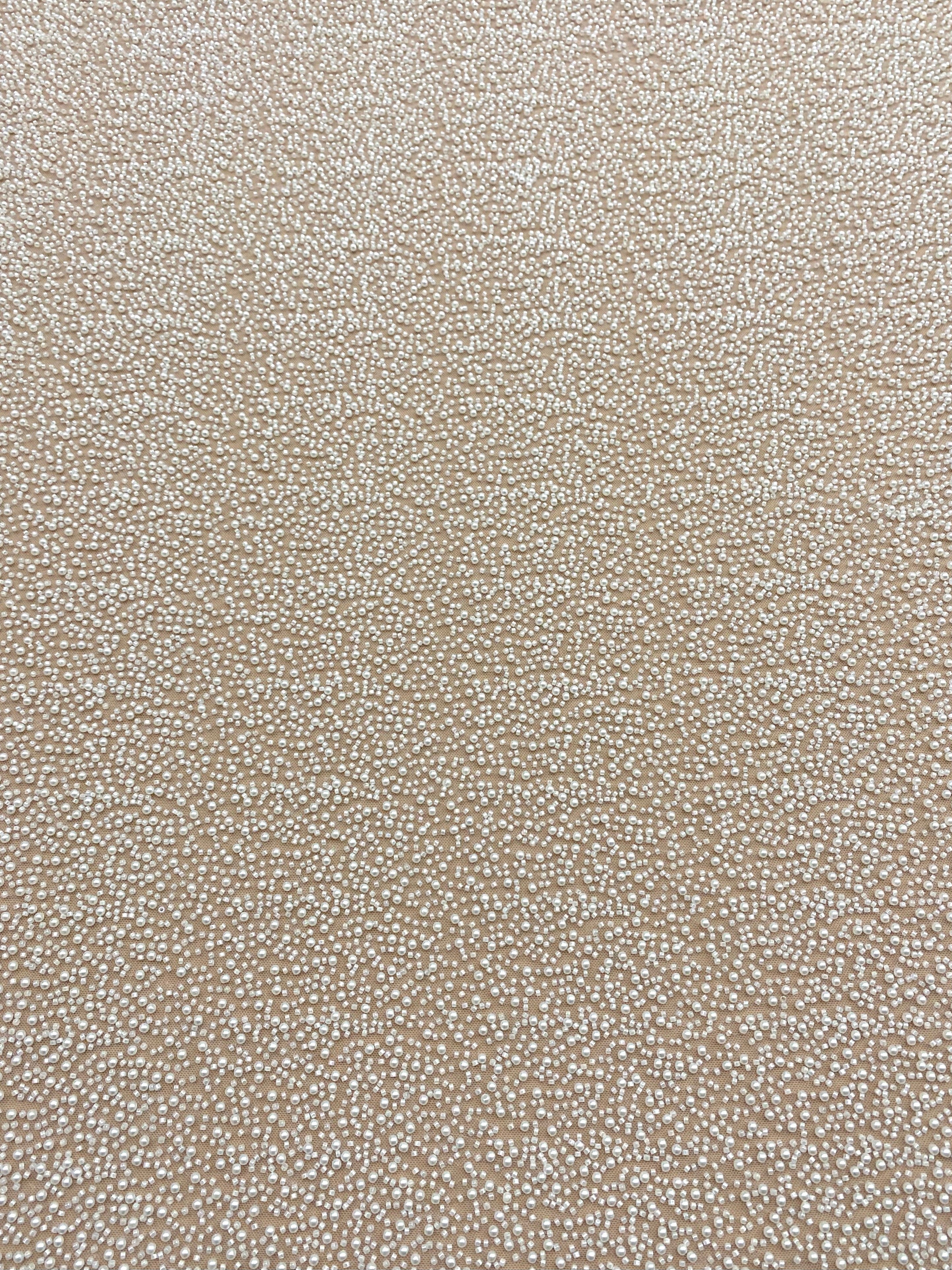 Dantela Couture Ivory cu Model General, cu Perle si Margele