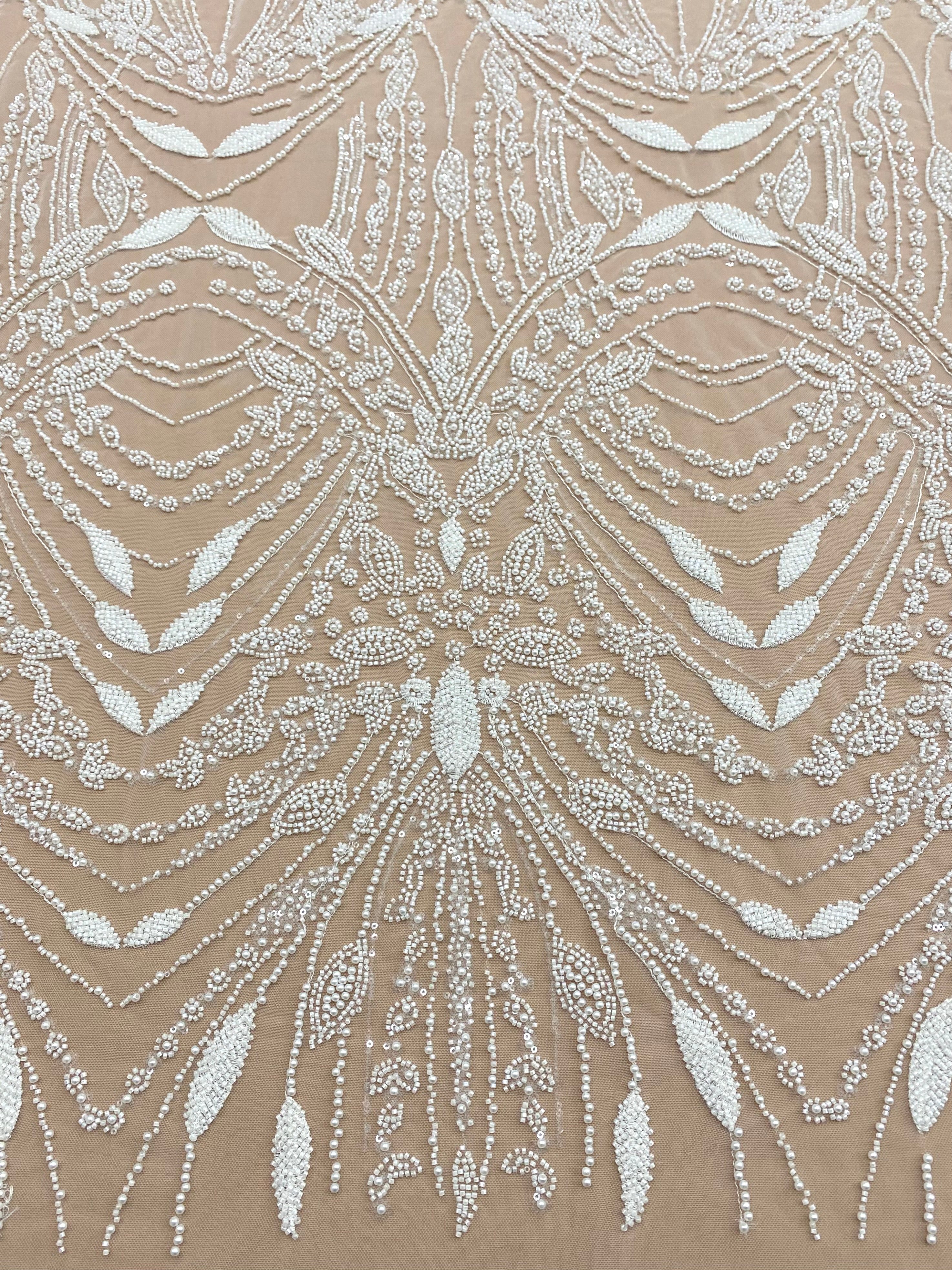 Dantela Couture Ivory cu Model Geometric, cu Perle, Margele si Paiete