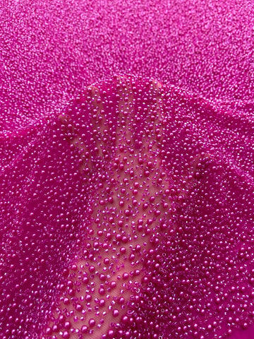 Dantela Couture Fucsia cu Model General, cu Perle si Margele