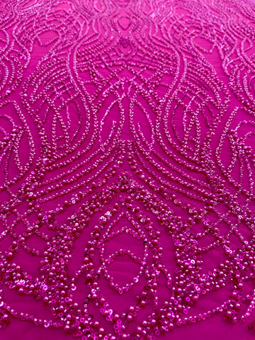 Dantela Couture Fucsia cu Perle, Margele si Paiete