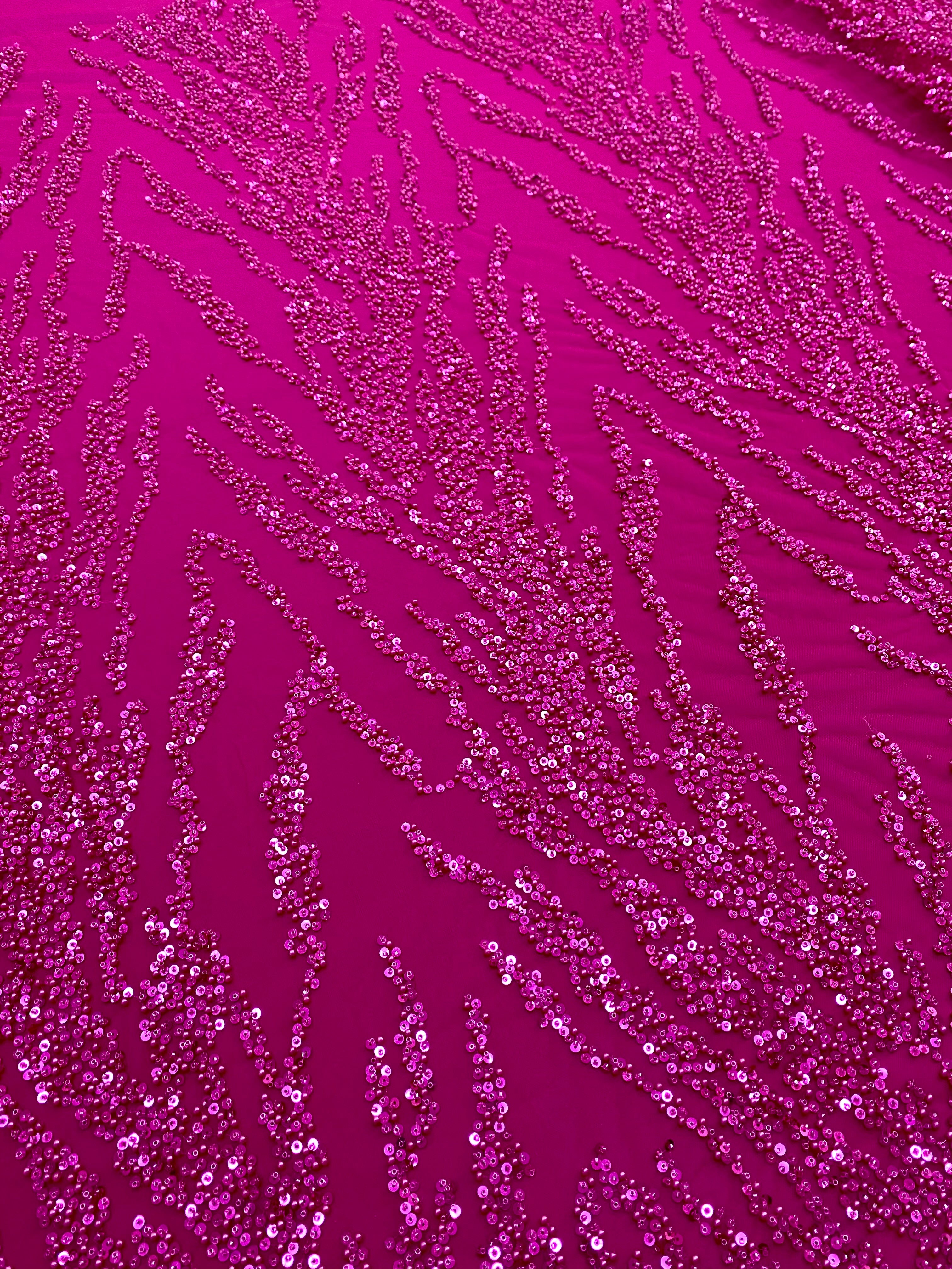 Dantela Couture Fucsia cu Perle, Margele si Paiete