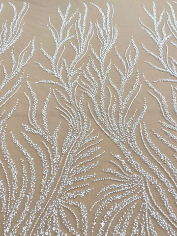 Dantela Couture Ivory cu Tulle Nude cu Siraguri, cu Margele si Paiete