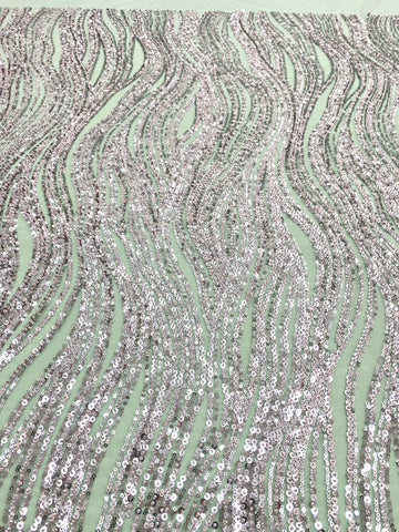 Dantela Couture Argintie pe Tulle Verde Menta cu Model Liniar, cu Margele si Paiete