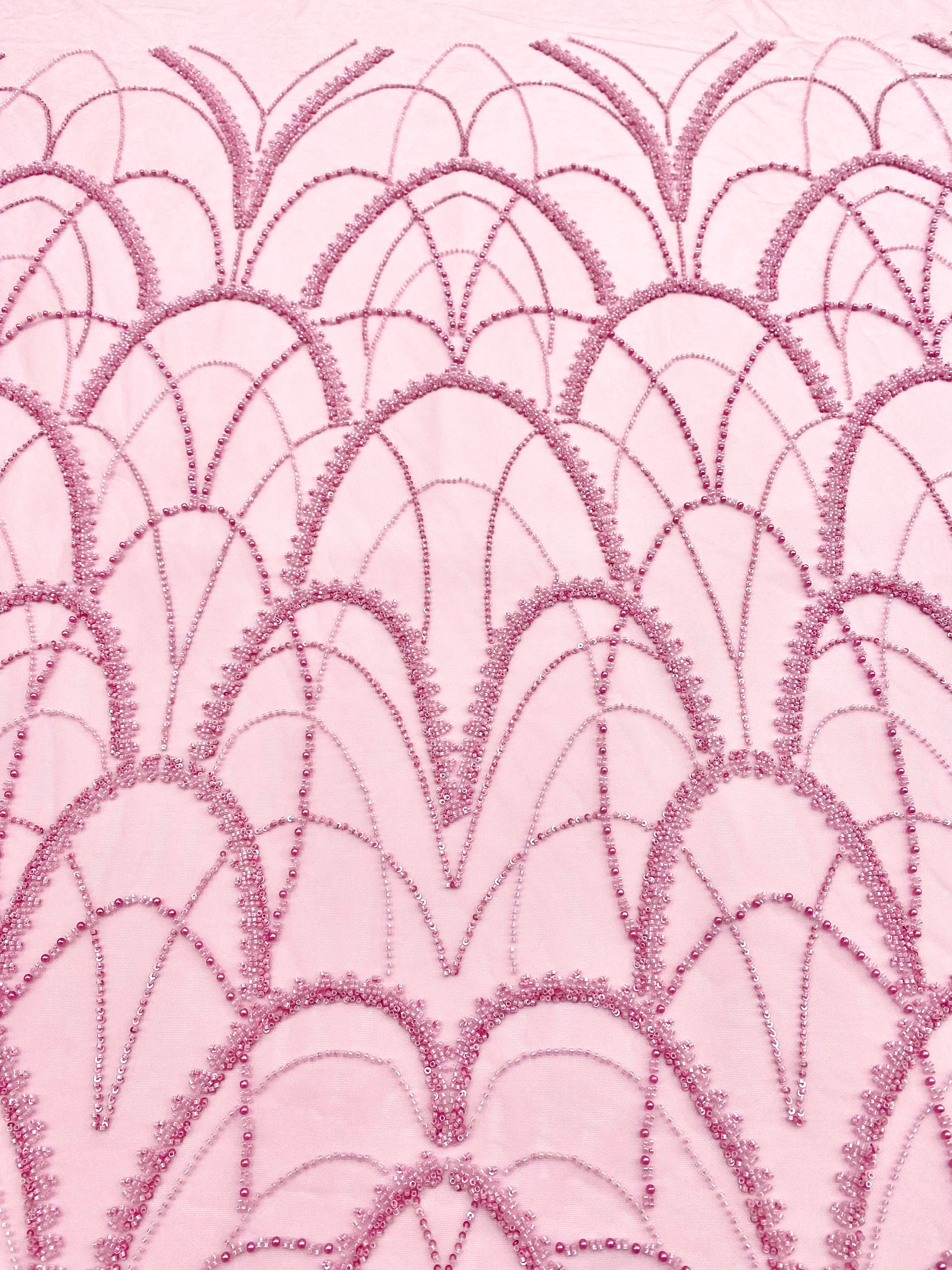 Dantela Couture Roz cu Model Geometric, cu Perle, Margele si Paiete