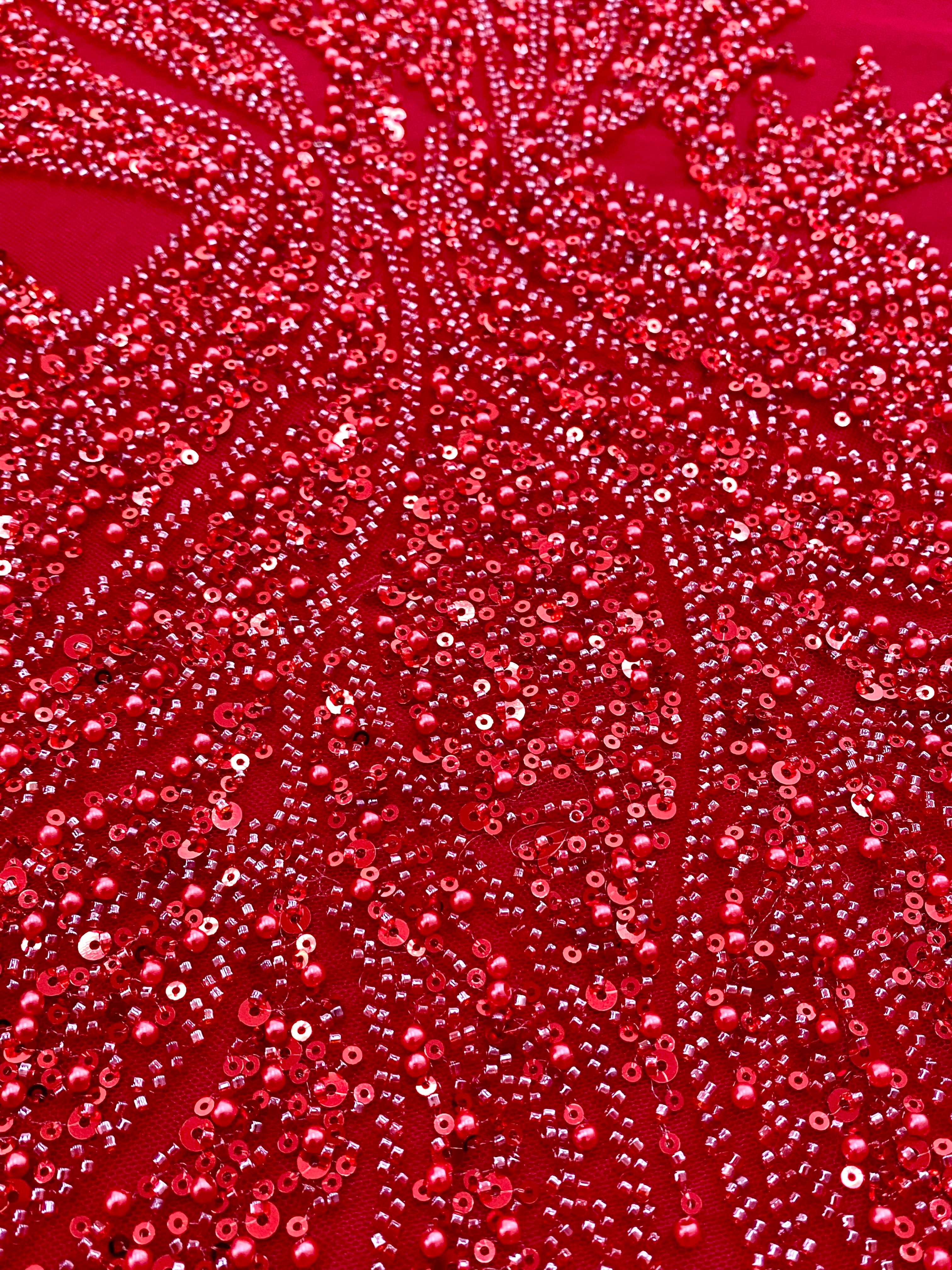 Dantela Couture Rosie cu Panou, cu Perle, Margele si Paiete