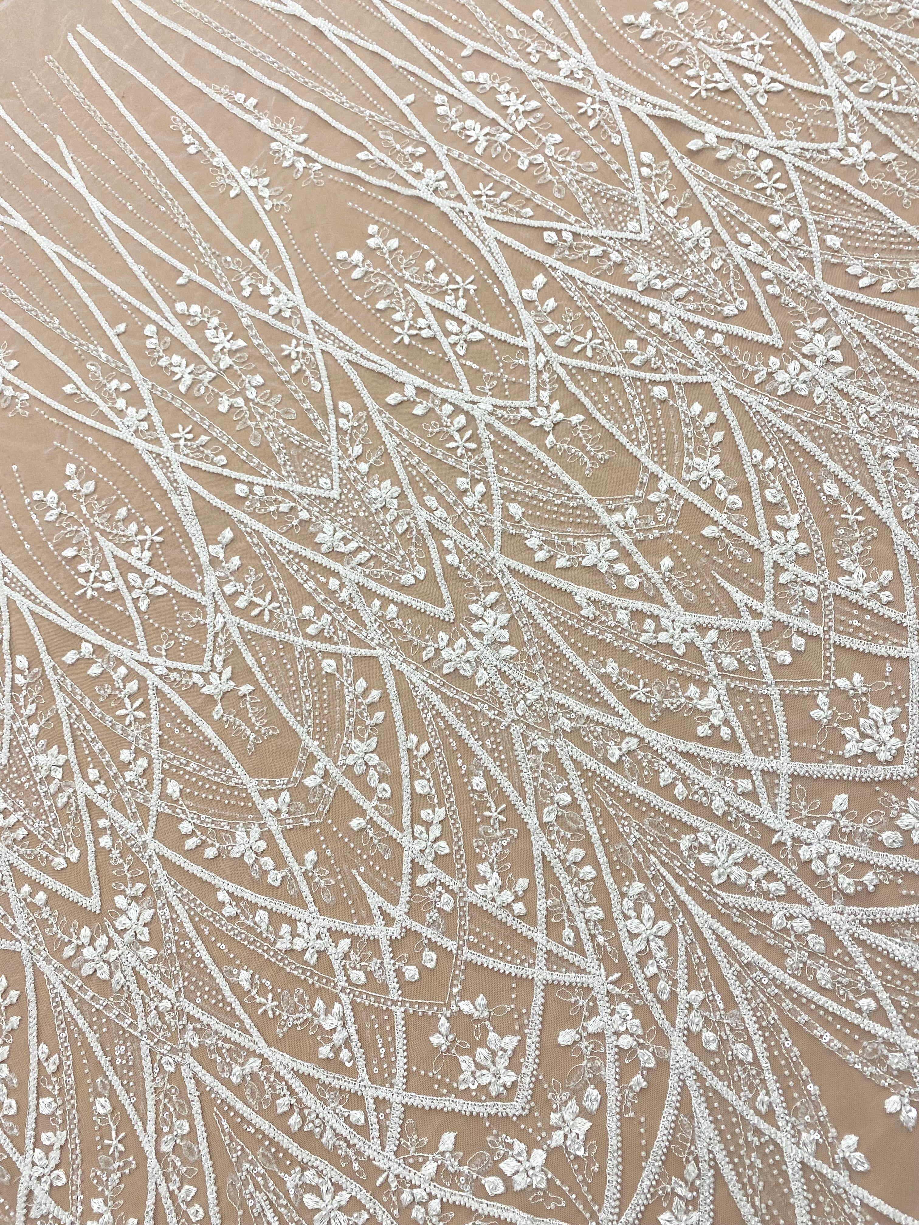 Dantela Couture Ivory cu Model Geometric, cu Perle, Margele si Paiete