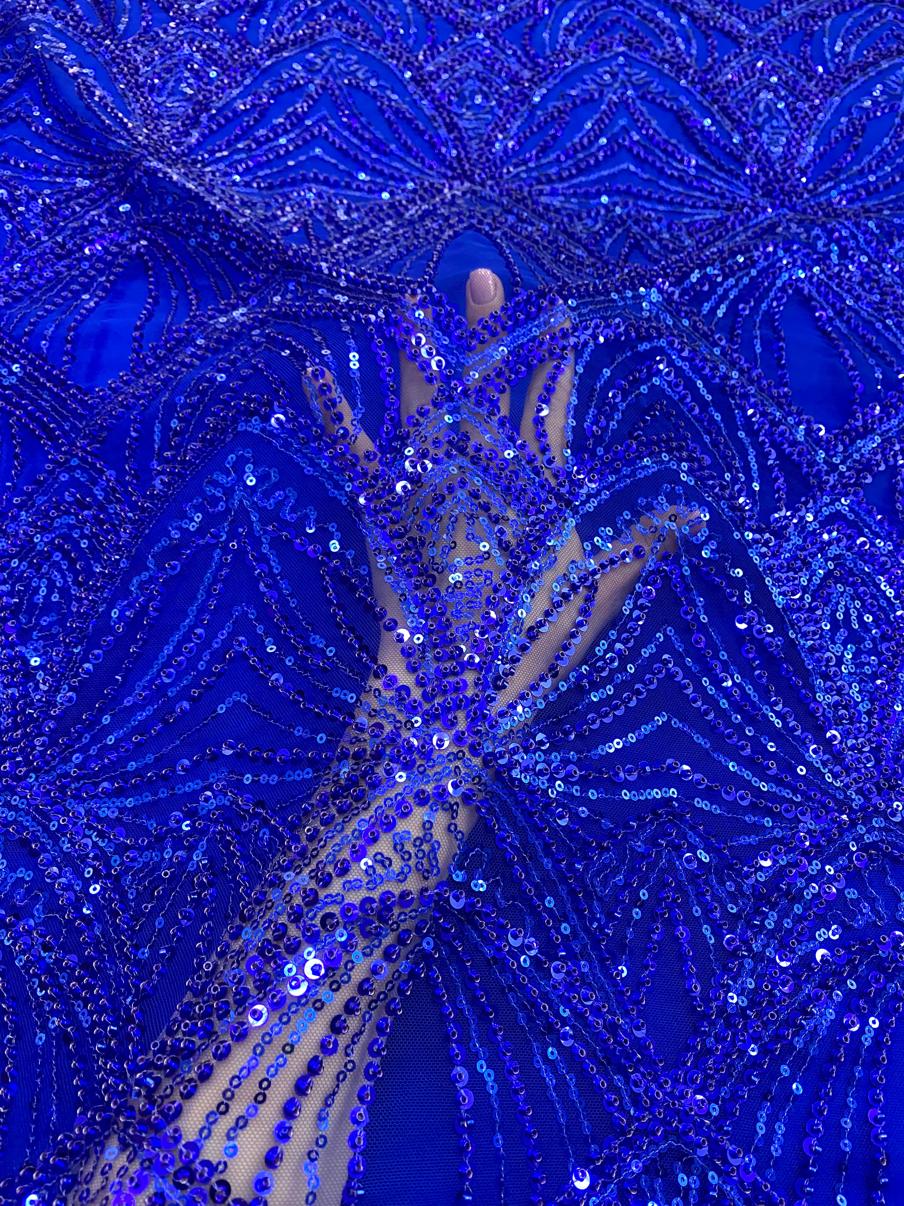Dantela Couture Albastru Royal cu Model Geometric, cu Perle si Margele