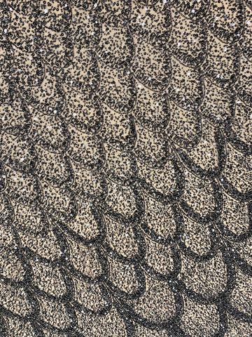 Dantela Couture Neagra cu Model Geometric, cu Perle, Margele si Paiete