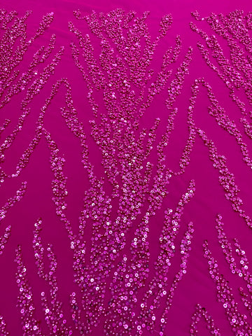 Dantela Couture Fucsia cu Perle, Margele si Paiete