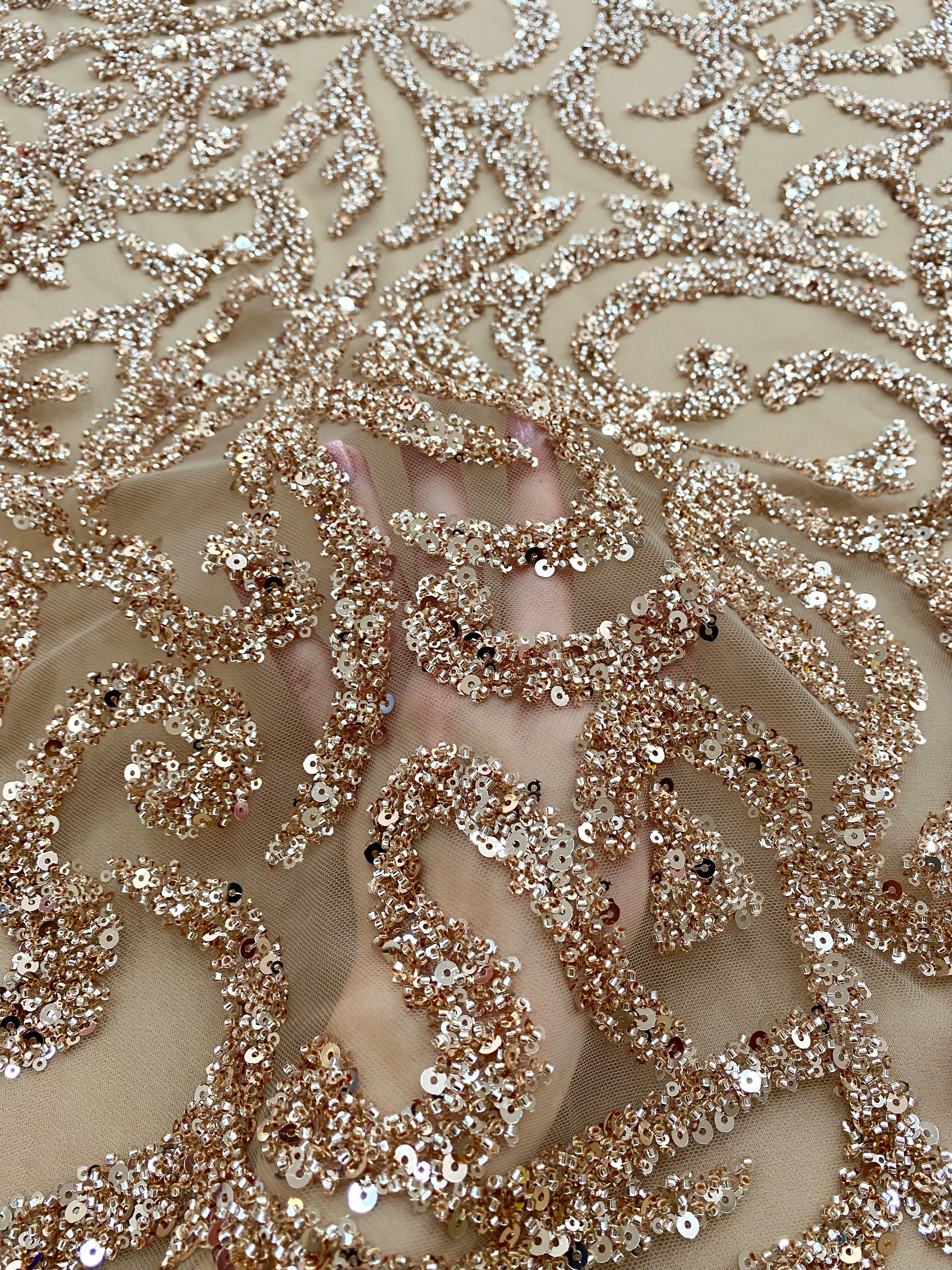 Dantela Couture Auriu Rose cu Model Geometric, cu Margele si Paiete