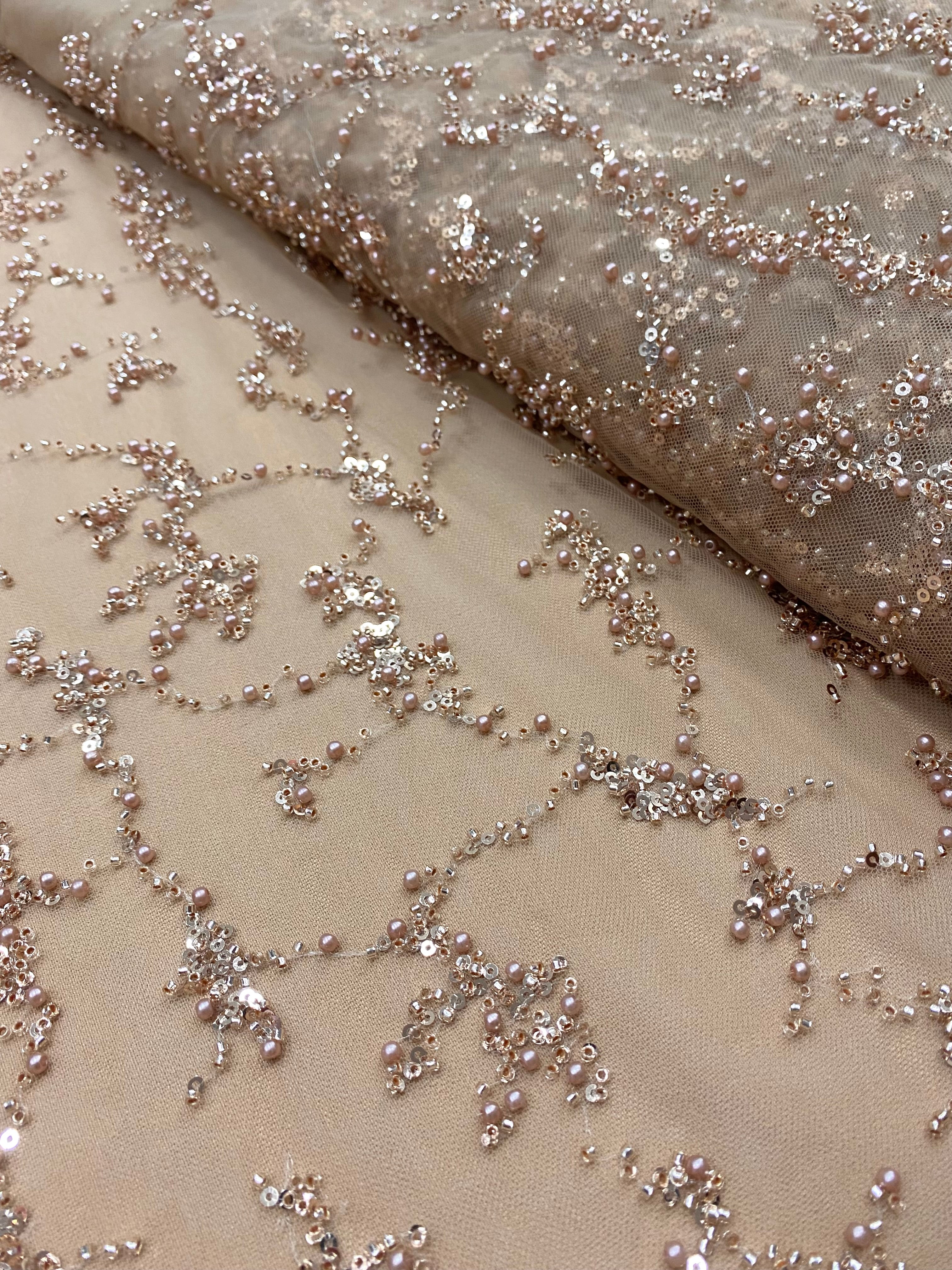 Dantela Couture Auriu Rose cu Perle, Margele si Paiete