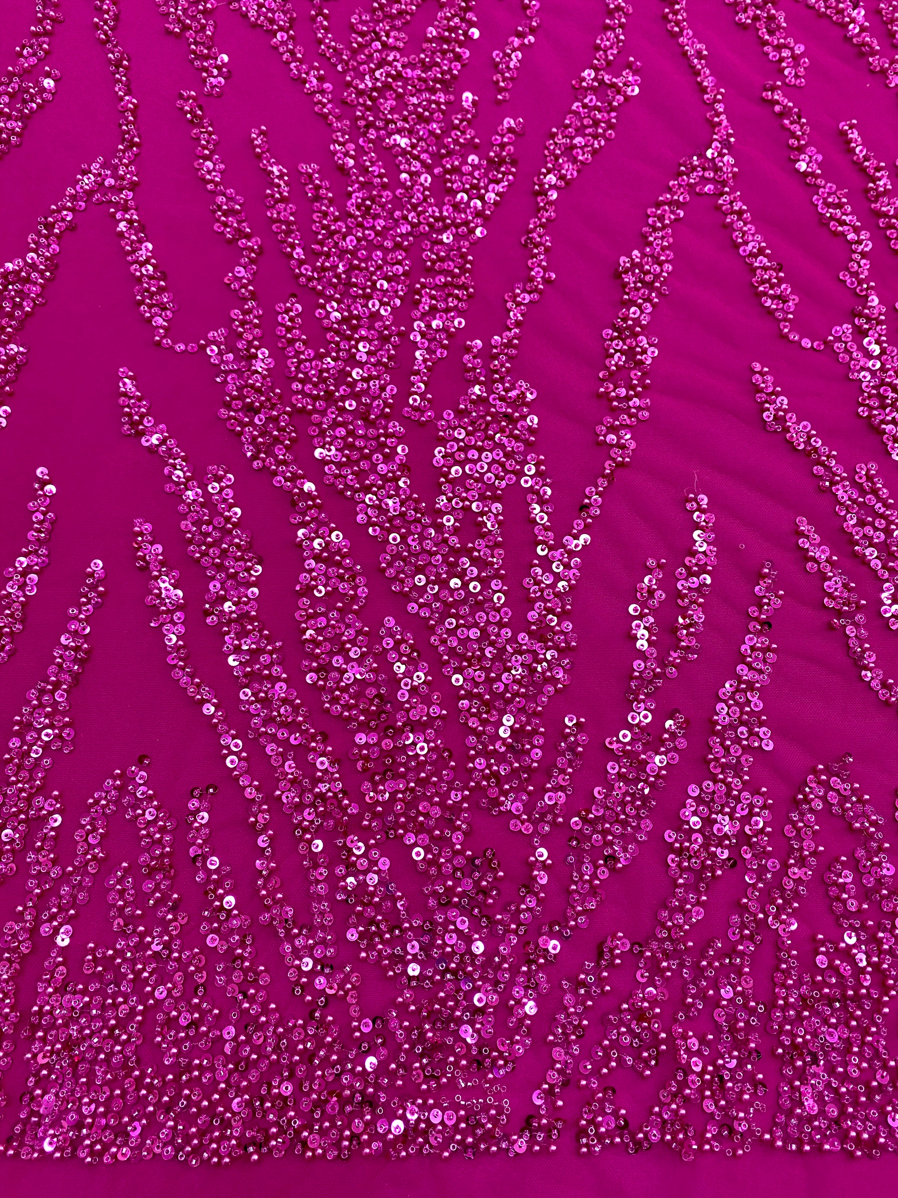 Dantela Couture Fucsia cu Perle, Margele si Paiete