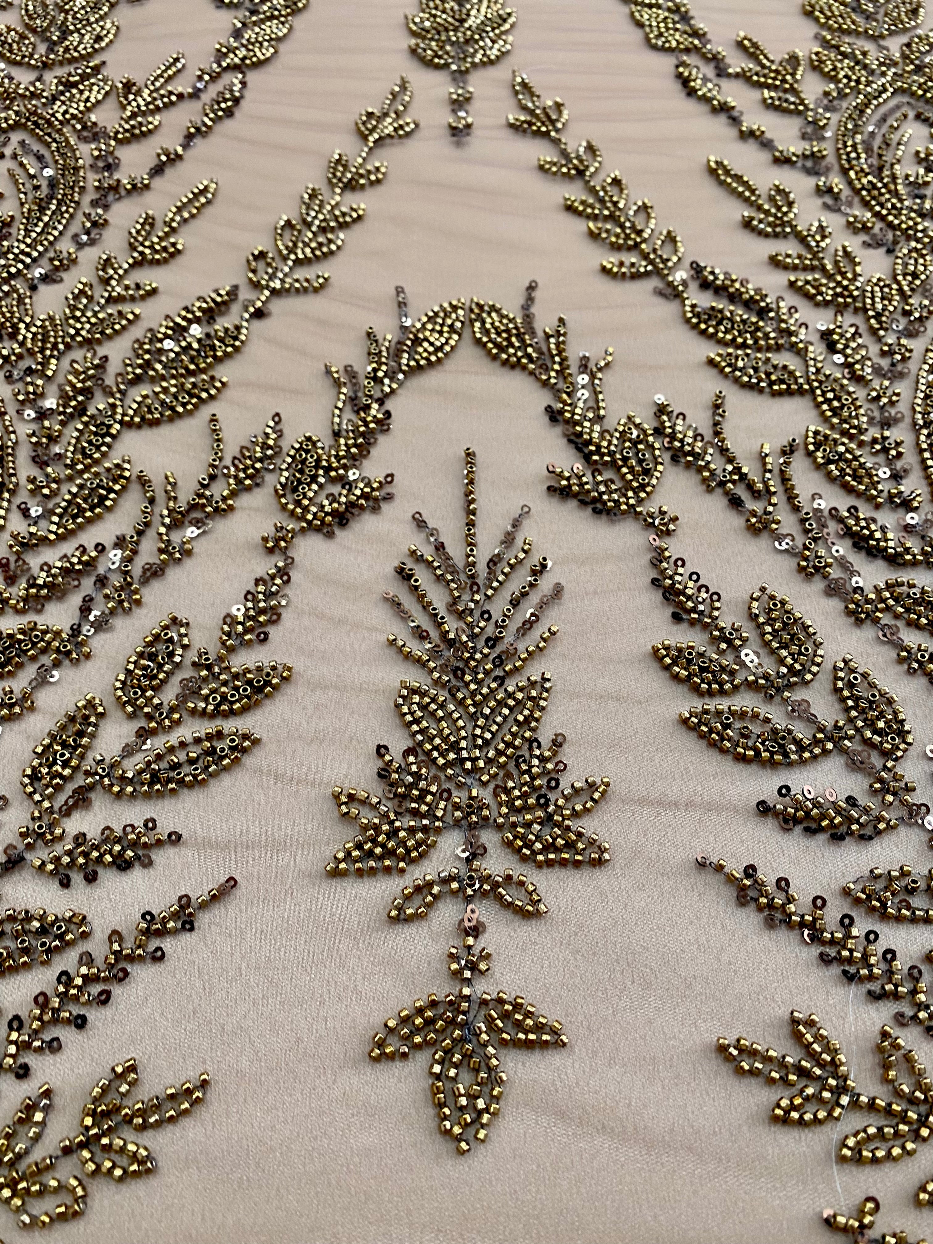 Dantela Couture Auriu Antic cu Model Simetric, cu Margele si Paiete